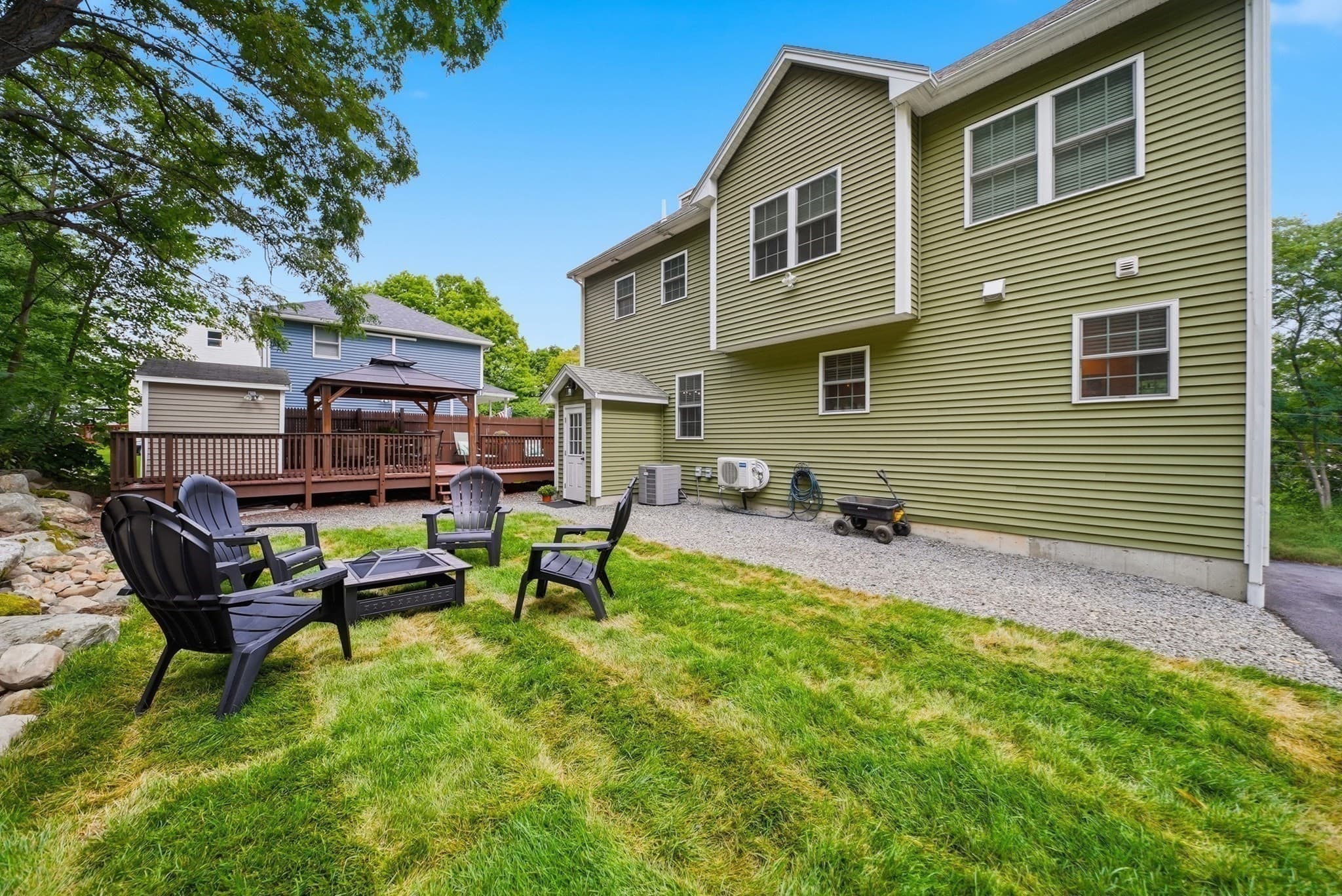 Single Family Residence at 6 Bard St, Haverhill MA 01835, Haverhill, photo 4 of 42