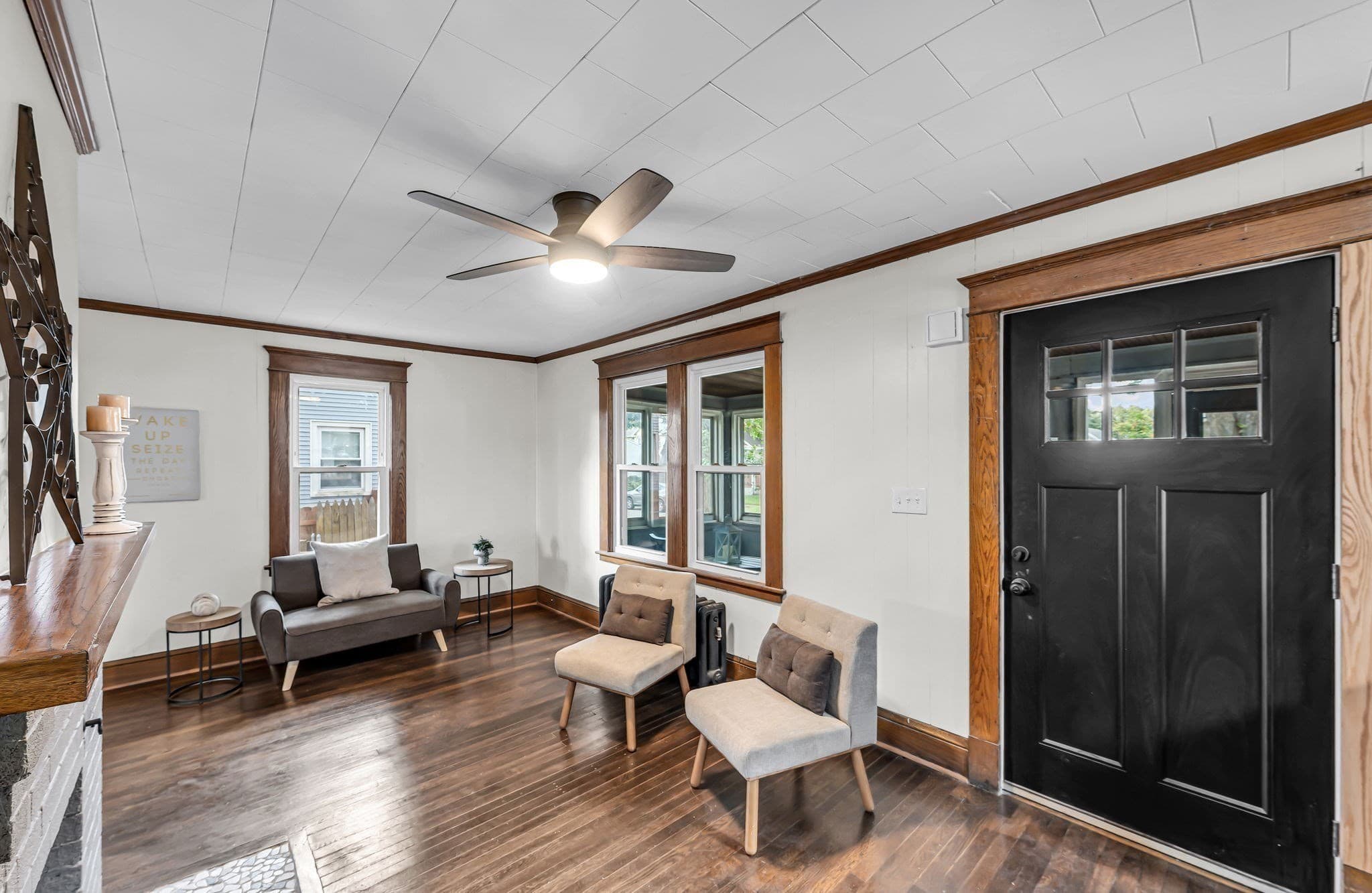 Single Family Residence at 19 Eldert St, Springfield MA 01109, Springfield, photo 11 of 42