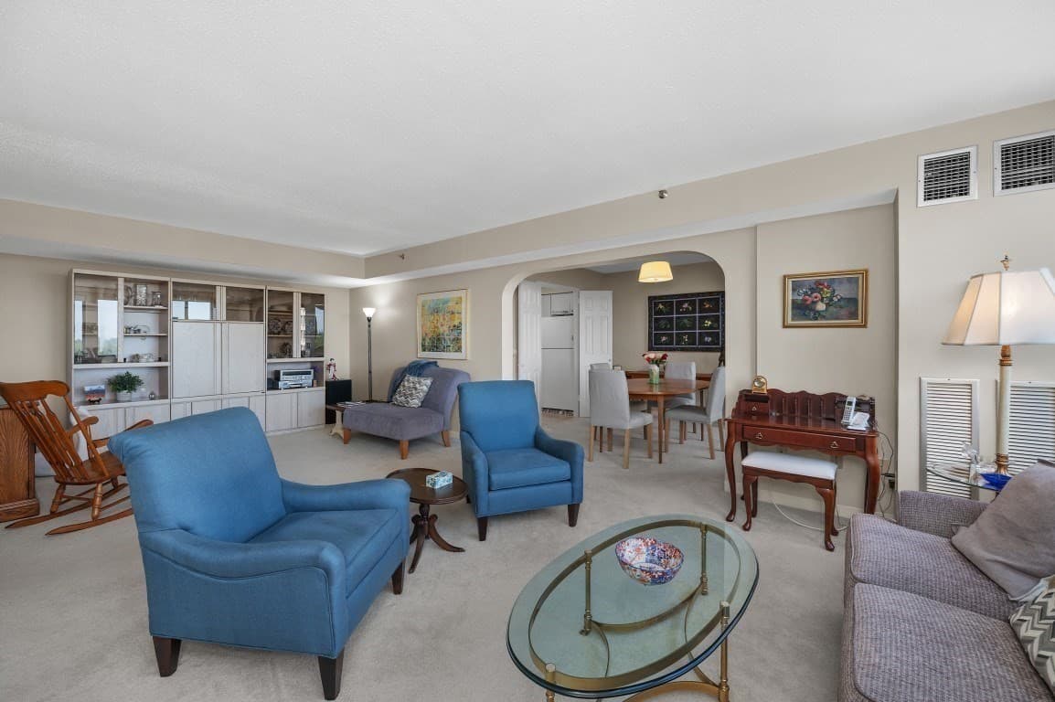 Condominium at 250 Hammond Pond Parkway # 1105S, Newton MA 02467, Newton, photo 7 of 27