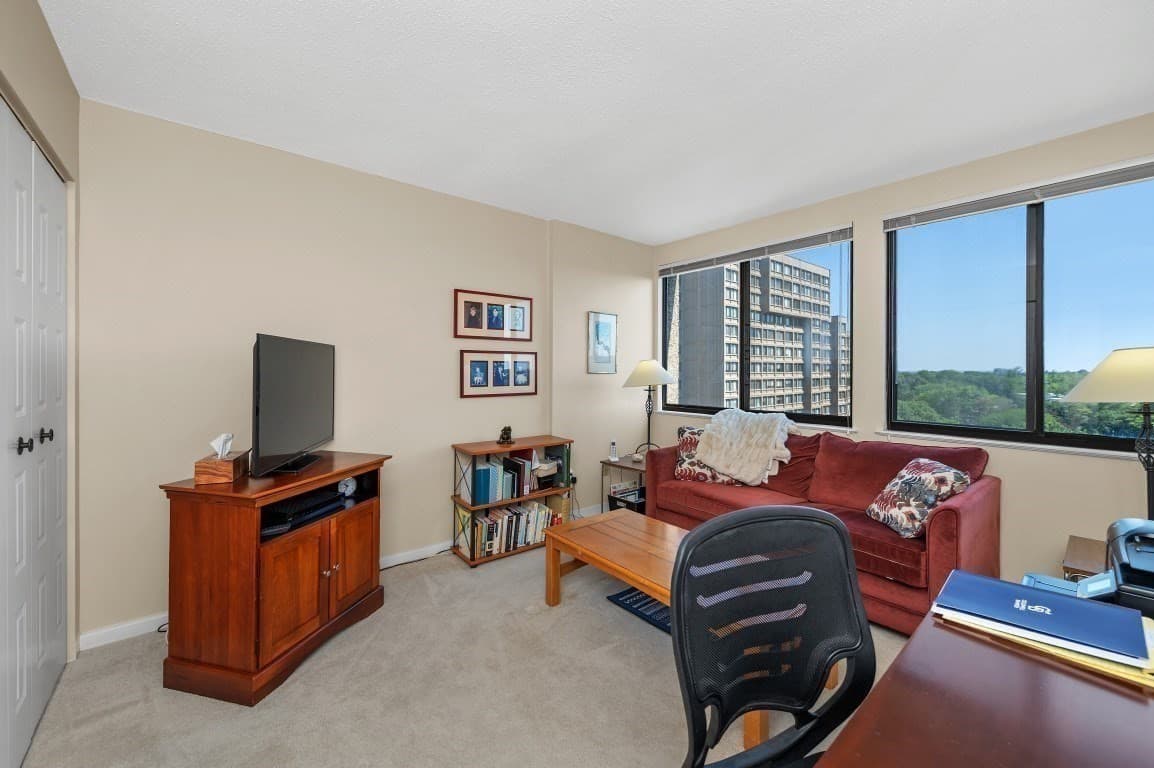 Condominium at 250 Hammond Pond Parkway # 1105S, Newton MA 02467, Newton, photo 20 of 27