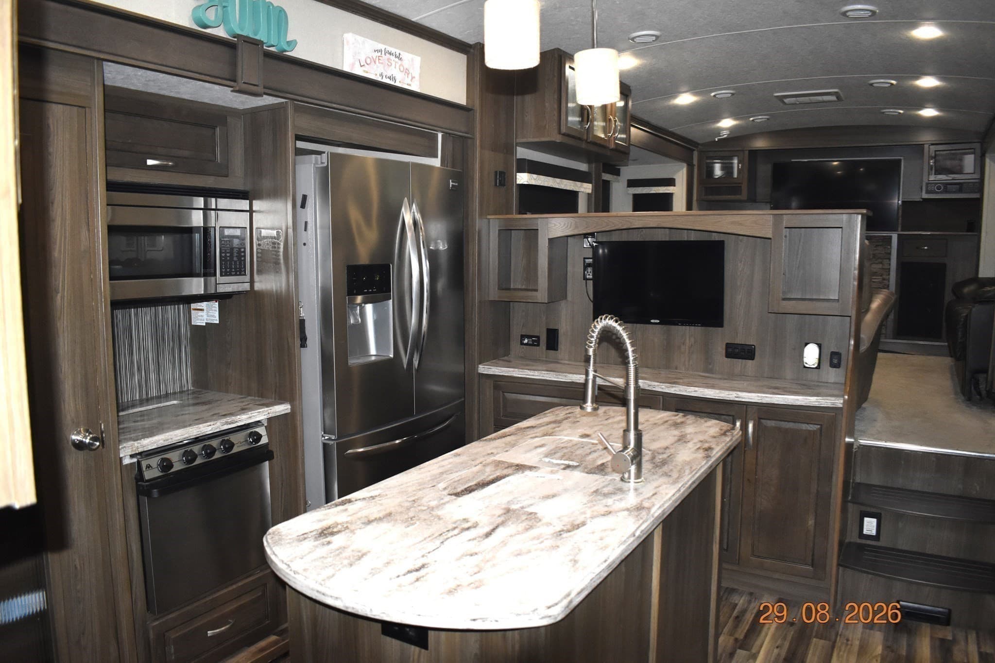 Mobile Home at 33-35 Wareham # 92, Carver MA 02330, Carver, photo 3 of 24