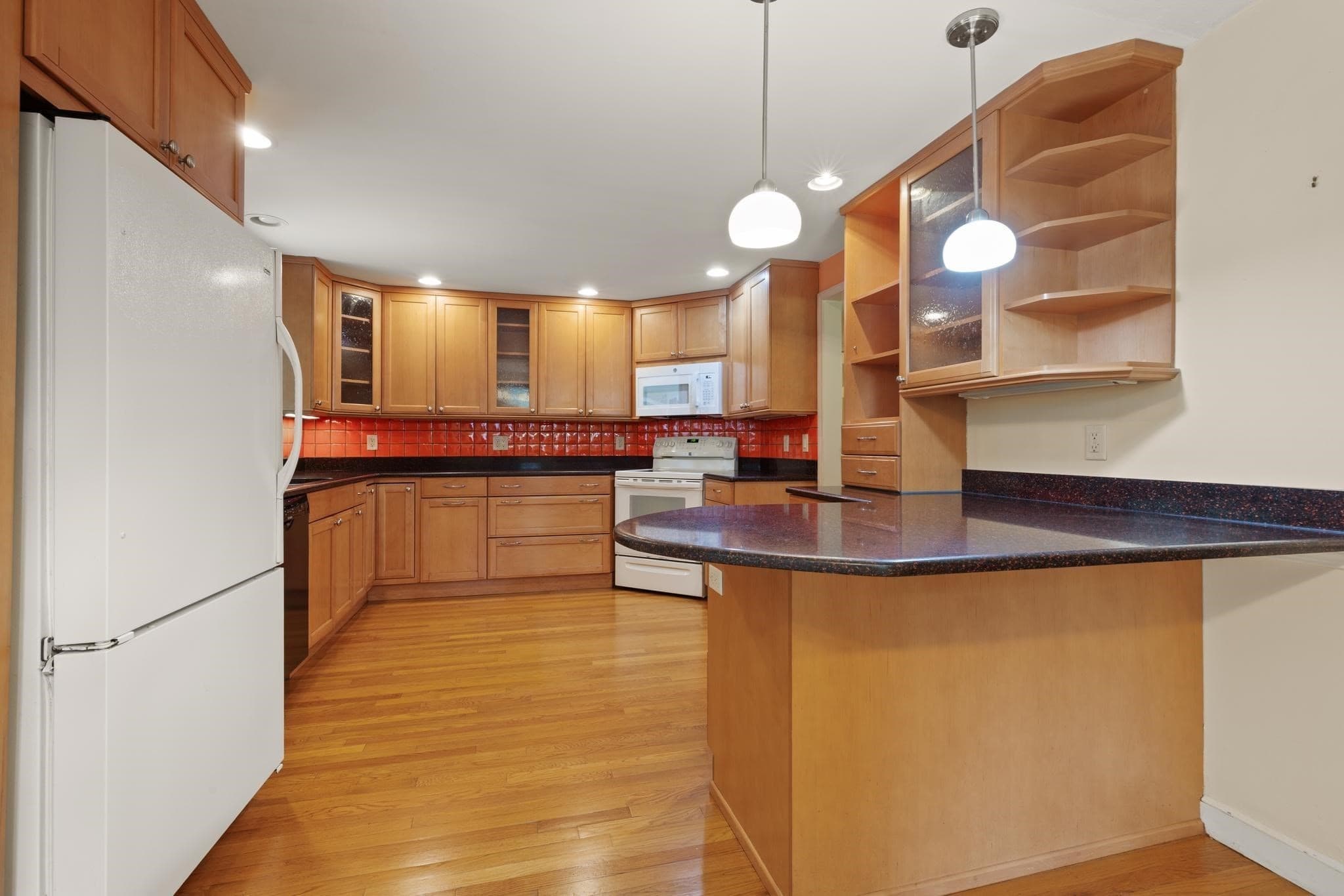 Single Family Residence at 12 Old Stagecoach Rd, Bedford MA 01730, Bedford, photo 12 of 34