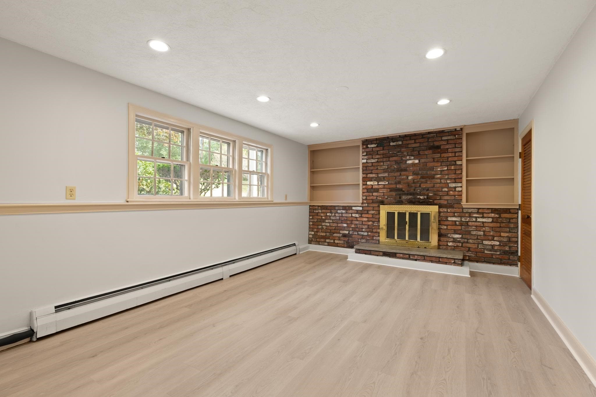 Single Family Residence at 12 Old Stagecoach Rd, Bedford MA 01730, Bedford, photo 24 of 34