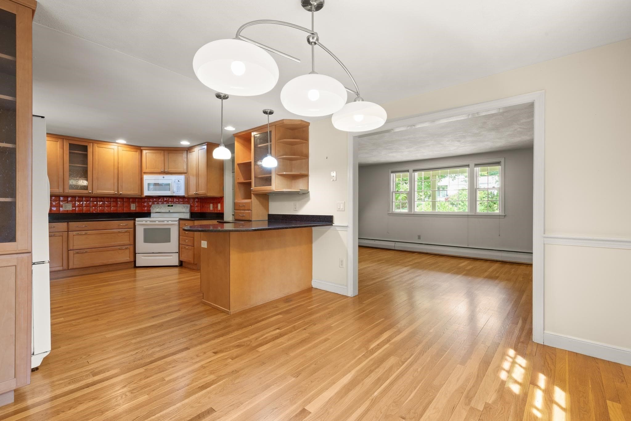 Single Family Residence at 12 Old Stagecoach Rd, Bedford MA 01730, Bedford, photo 8 of 34
