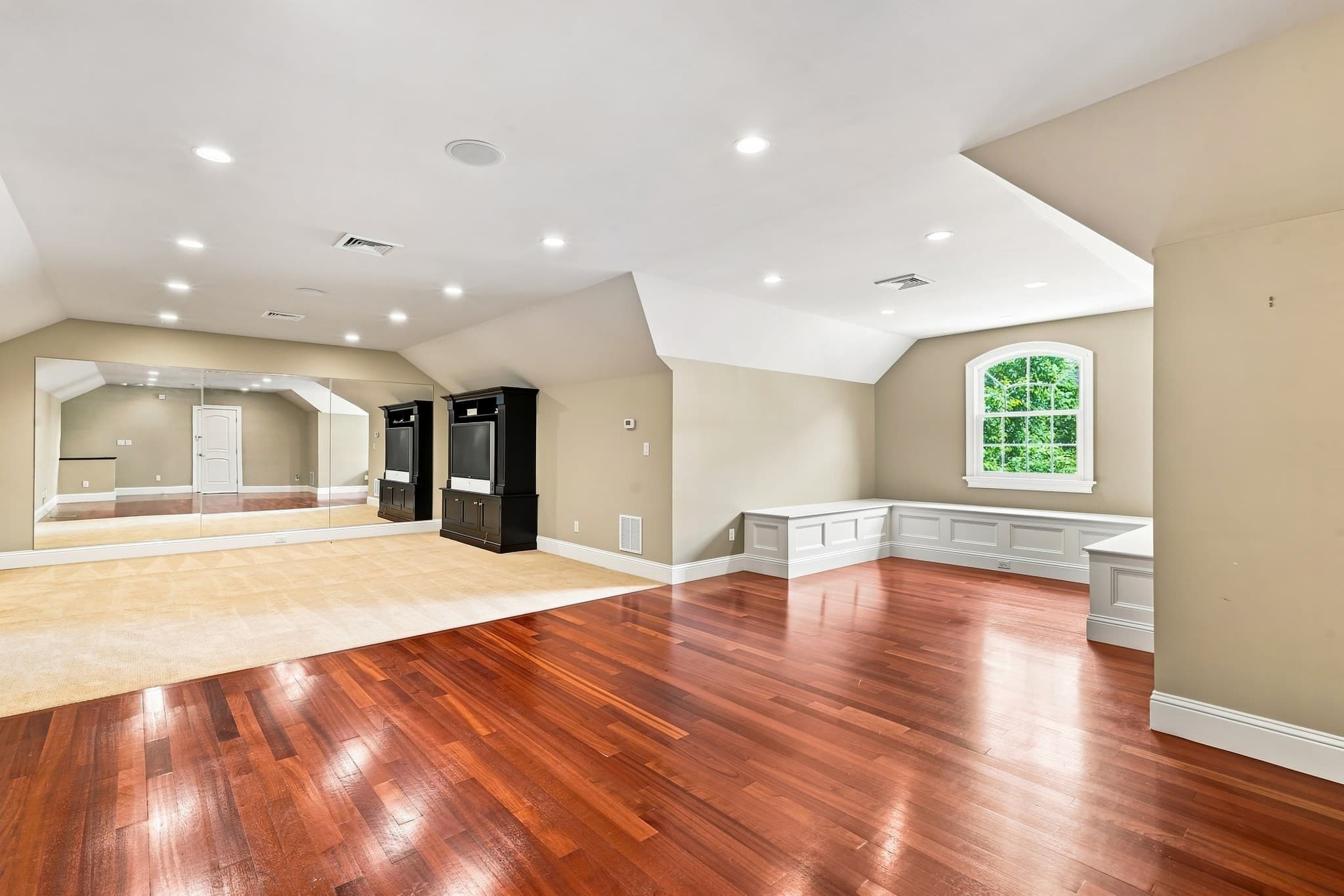 Single Family Residence at 21 Douglas Road, Lexington MA 02421, Lexington, photo 30 of 37