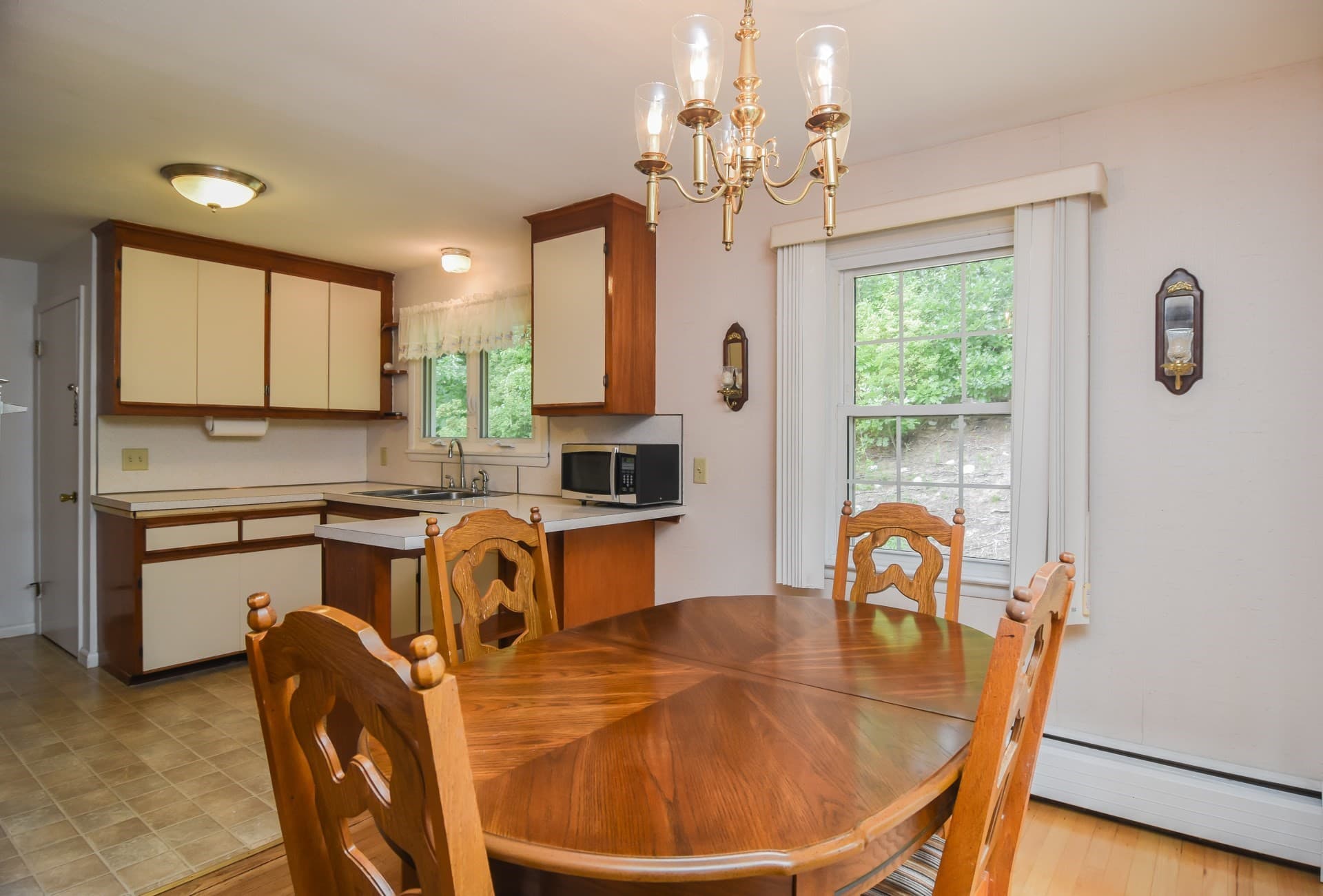 Single Family Residence at 4 Emelda St, Palmer MA 01069, Palmer, photo 17 of 39