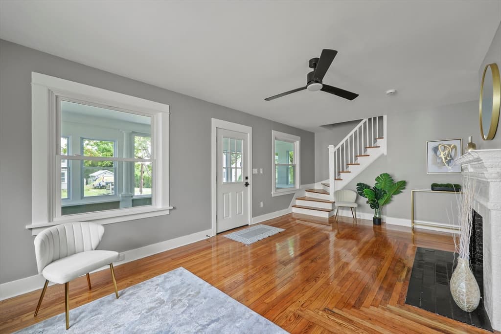 Single Family Residence at 71 Essex St, Pittsfield MA 01201, Pittsfield, photo 13 of 42