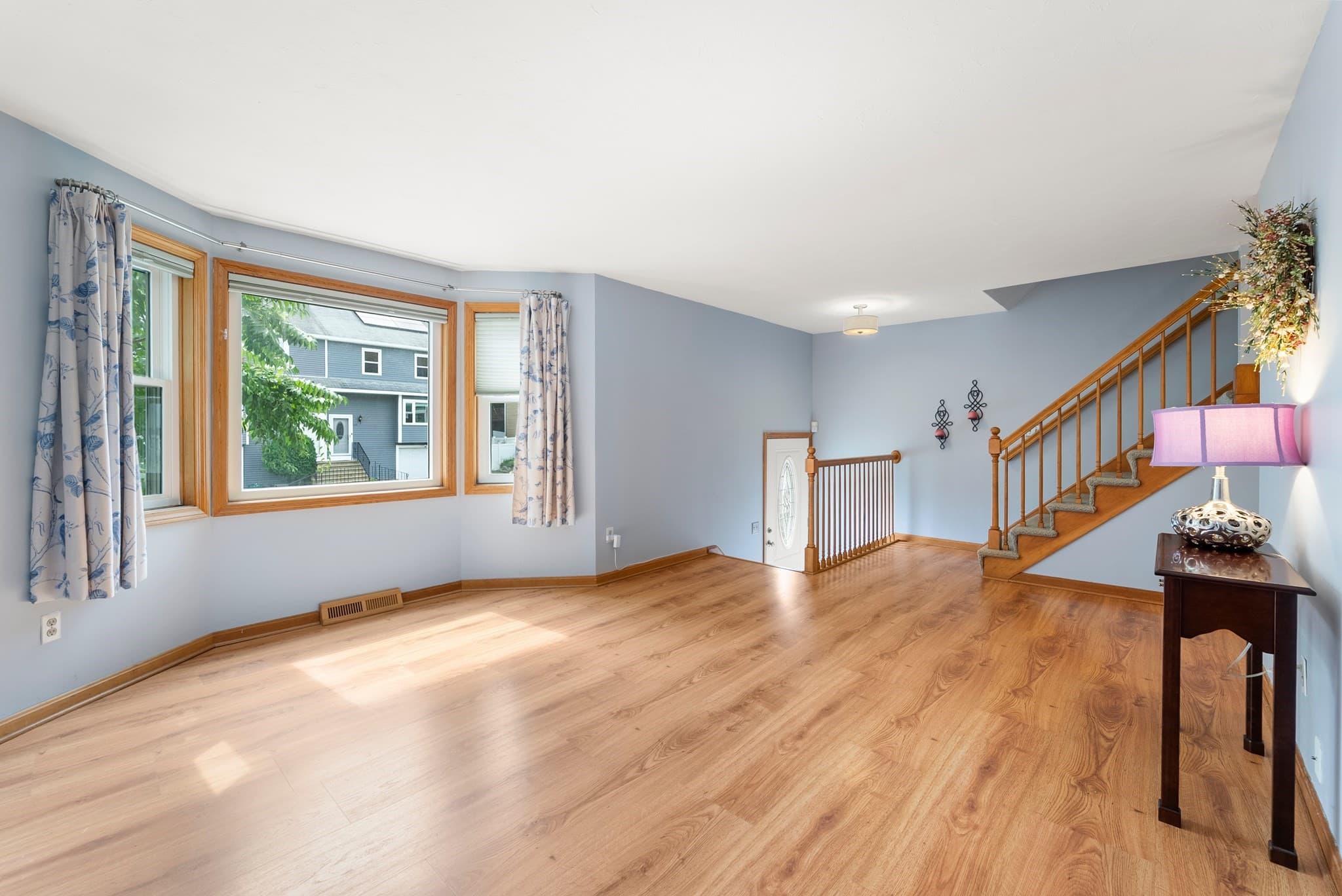 Single Family Residence at 128 Orton St Ext, Worcester MA 01604, Worcester, photo 7 of 24