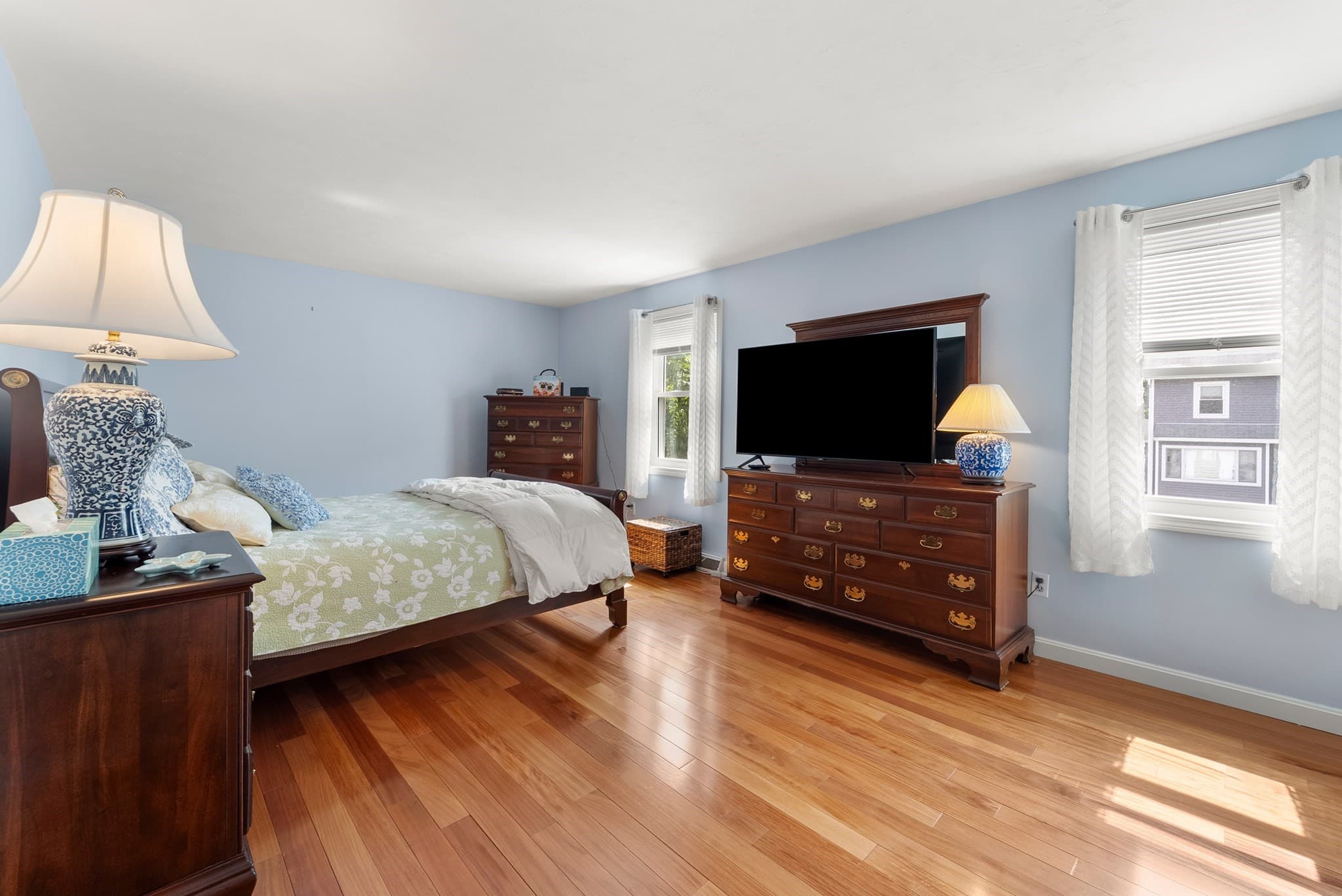 Single Family Residence at 128 Orton St Ext, Worcester MA 01604, Worcester, photo 14 of 24