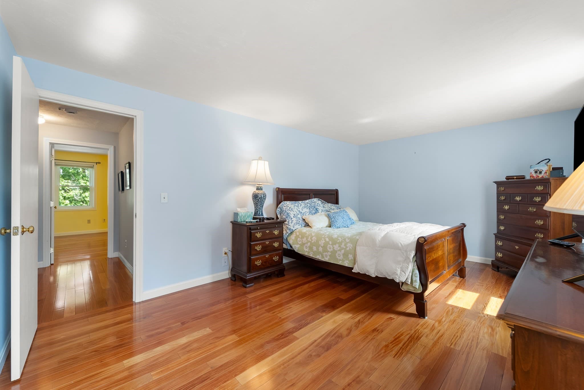 Single Family Residence at 128 Orton St Ext, Worcester MA 01604, Worcester, photo 15 of 24