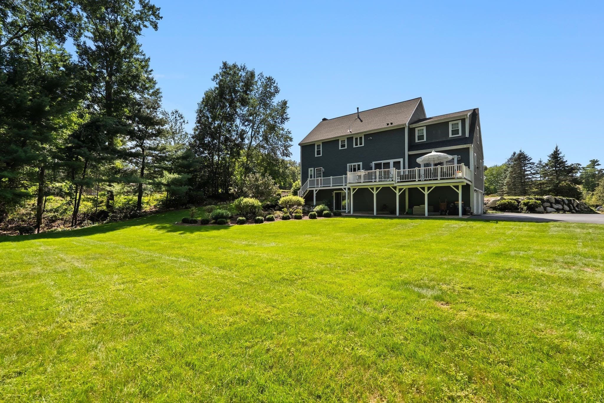 Single Family Residence at 97 Farrar Farm Rd, Norwell MA 02061, Norwell, photo 12 of 17