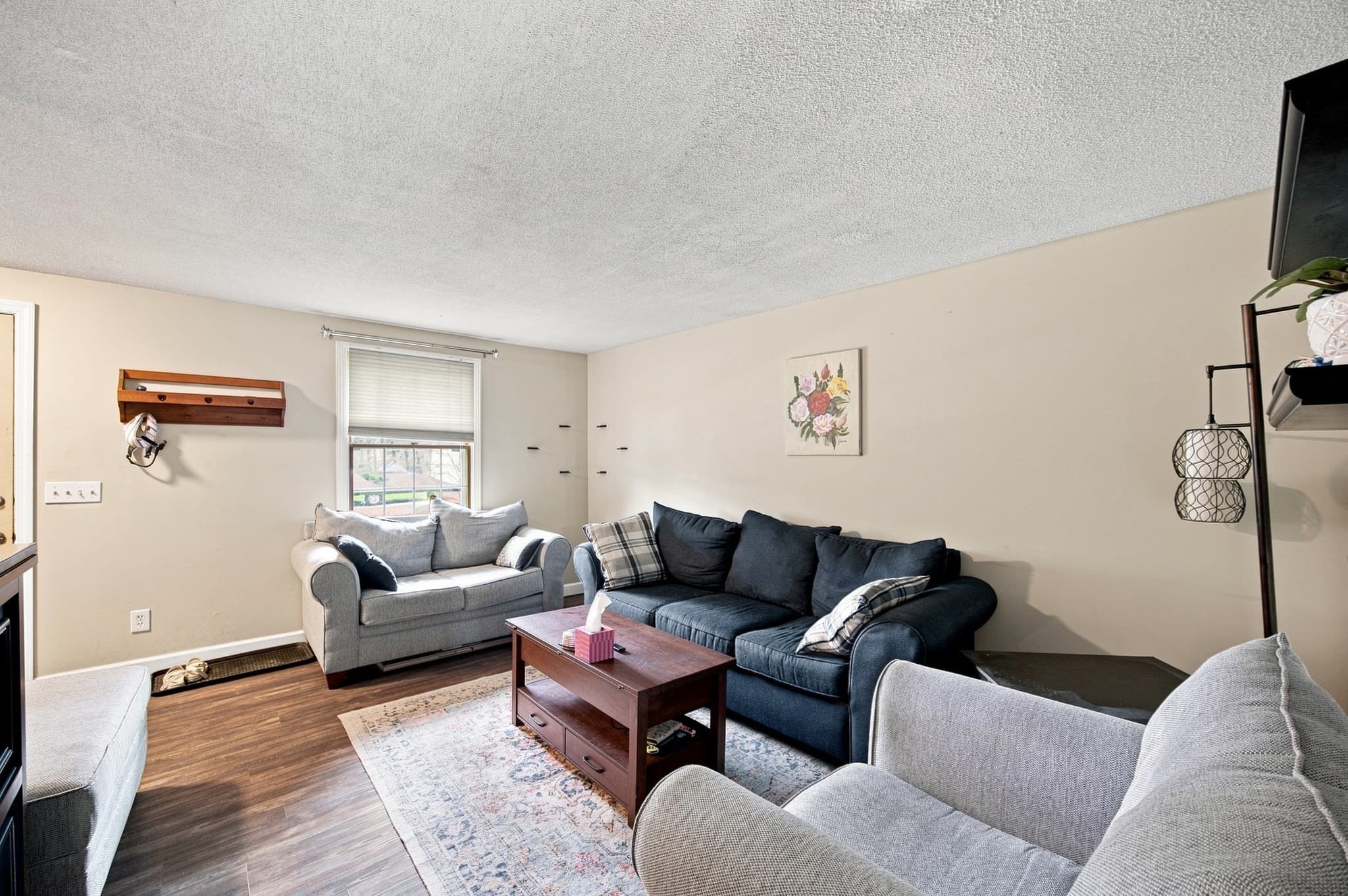 Condominium at 7 Corey Colonial # 7, Agawam MA 01001, Agawam, photo 7 of 27