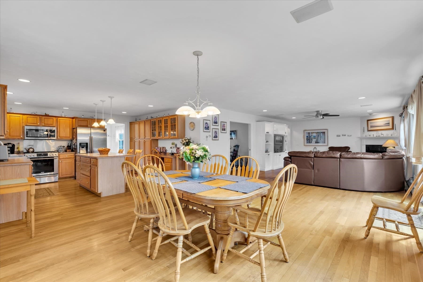 Single Family Residence at 58 Fox Crossing Rd, Brewster MA 02631, Brewster, photo 9 of 42