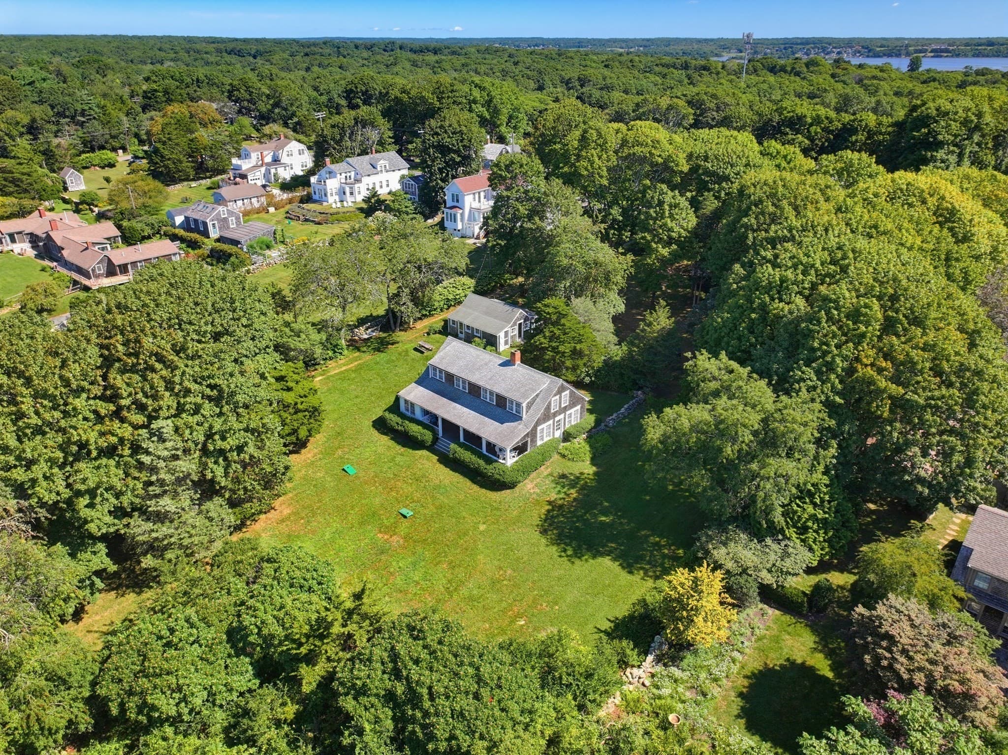 Single Family Residence at 1885/1885A Main Road, Westport MA 02790, Westport, photo 6 of 42