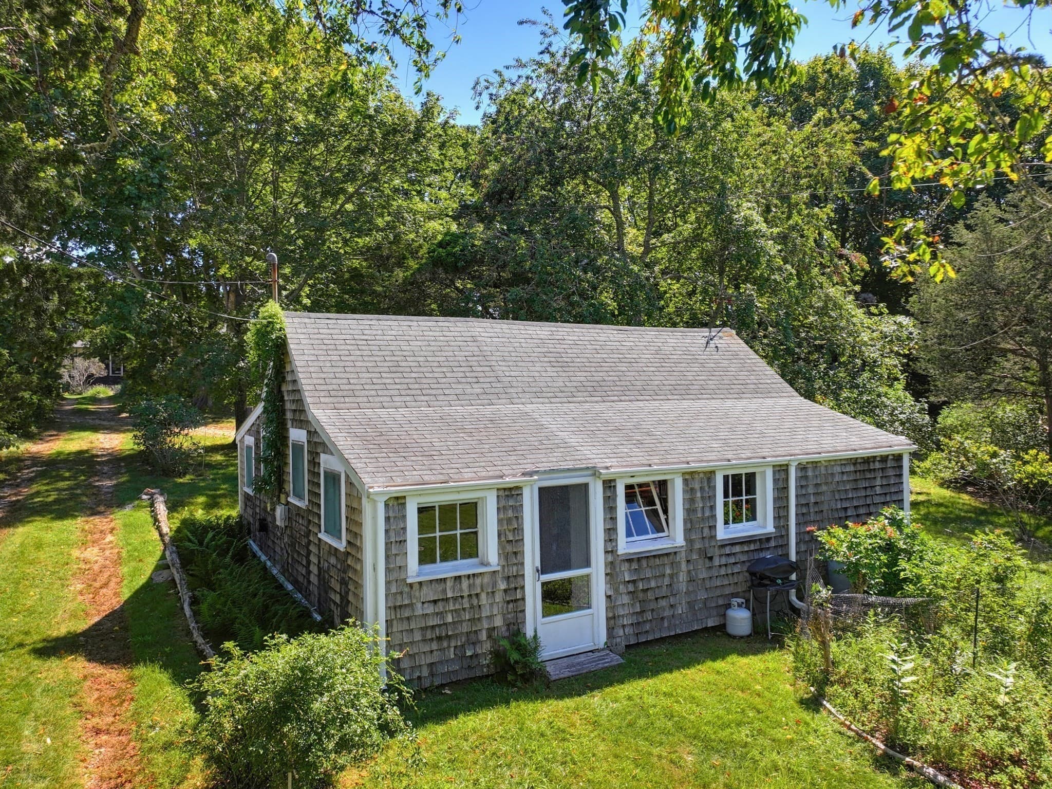Single Family Residence at 1885/1885A Main Road, Westport MA 02790, Westport, photo 29 of 42