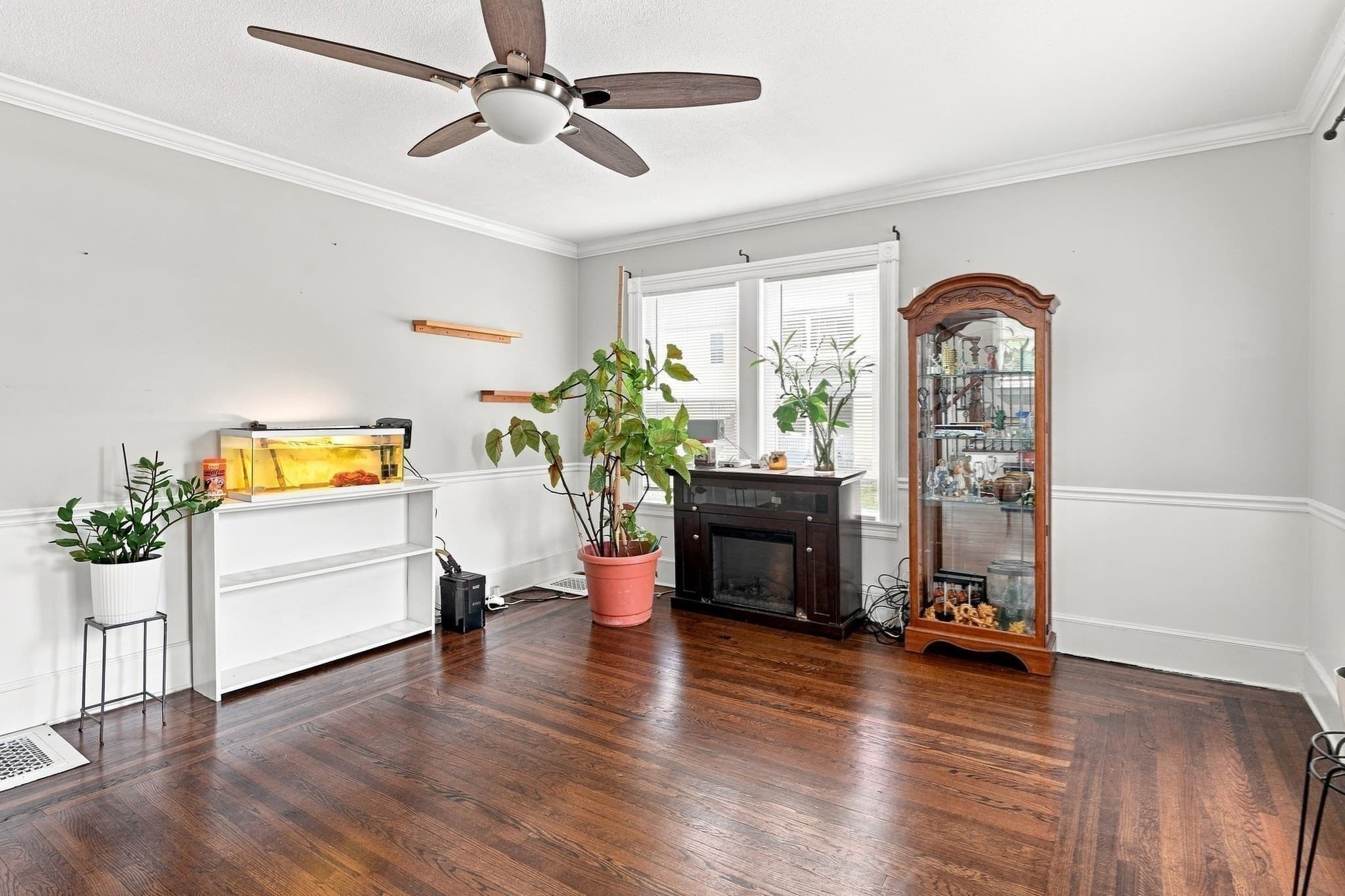 Single Family Residence at 70 Pine St, Chicopee MA 01020, Chicopee, photo 14 of 39
