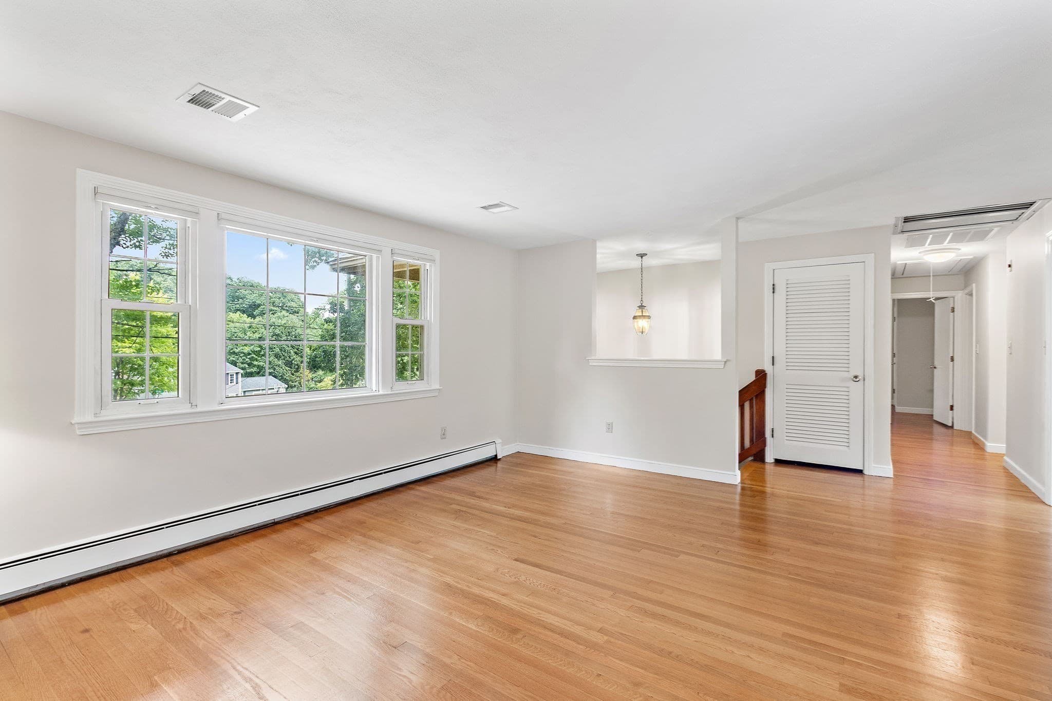 Single Family Residence at 141 Longhill Rd, Franklin MA 02038, Franklin, photo 20 of 42