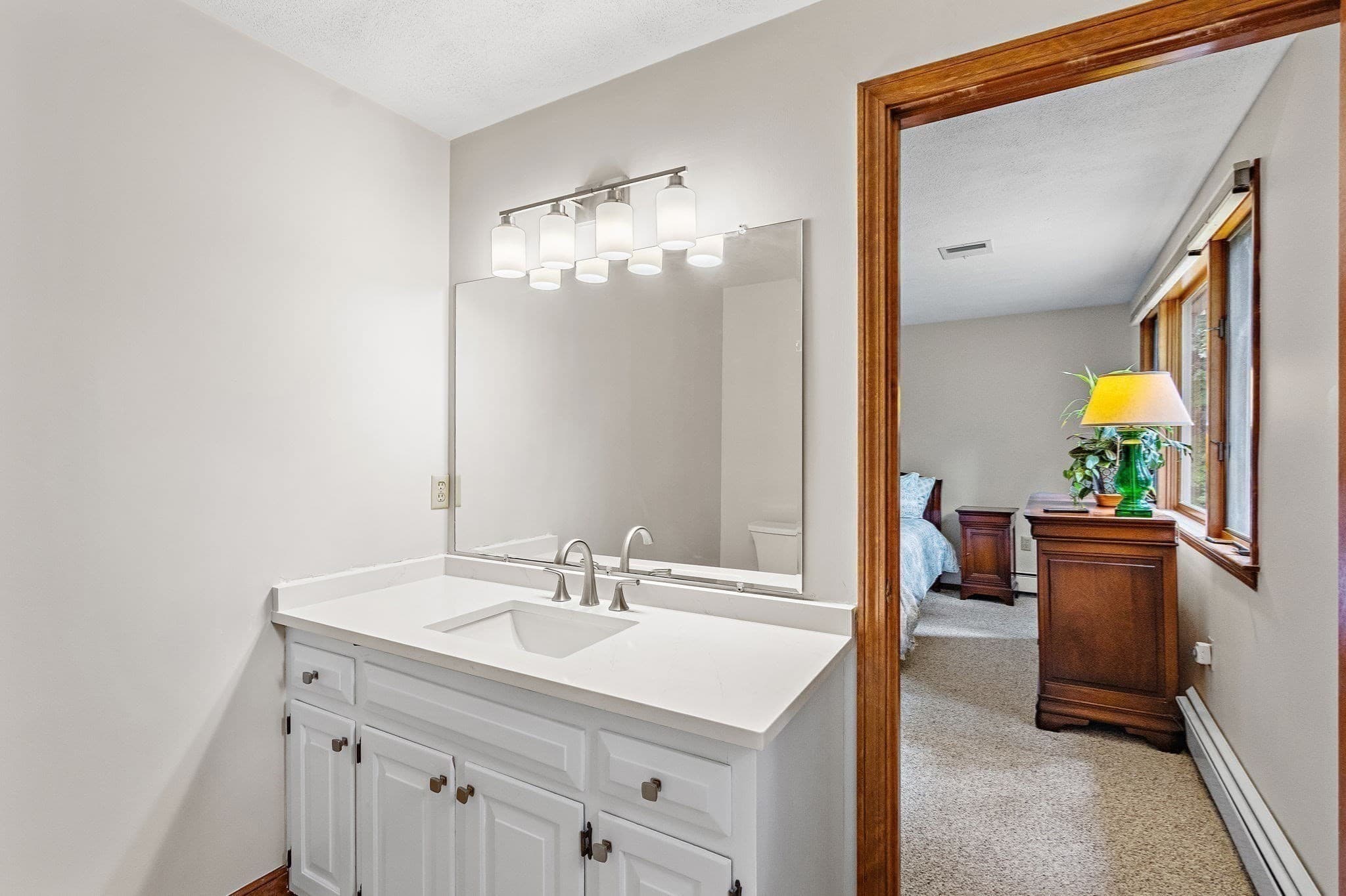Single Family Residence at 141 Longhill Rd, Franklin MA 02038, Franklin, photo 10 of 42