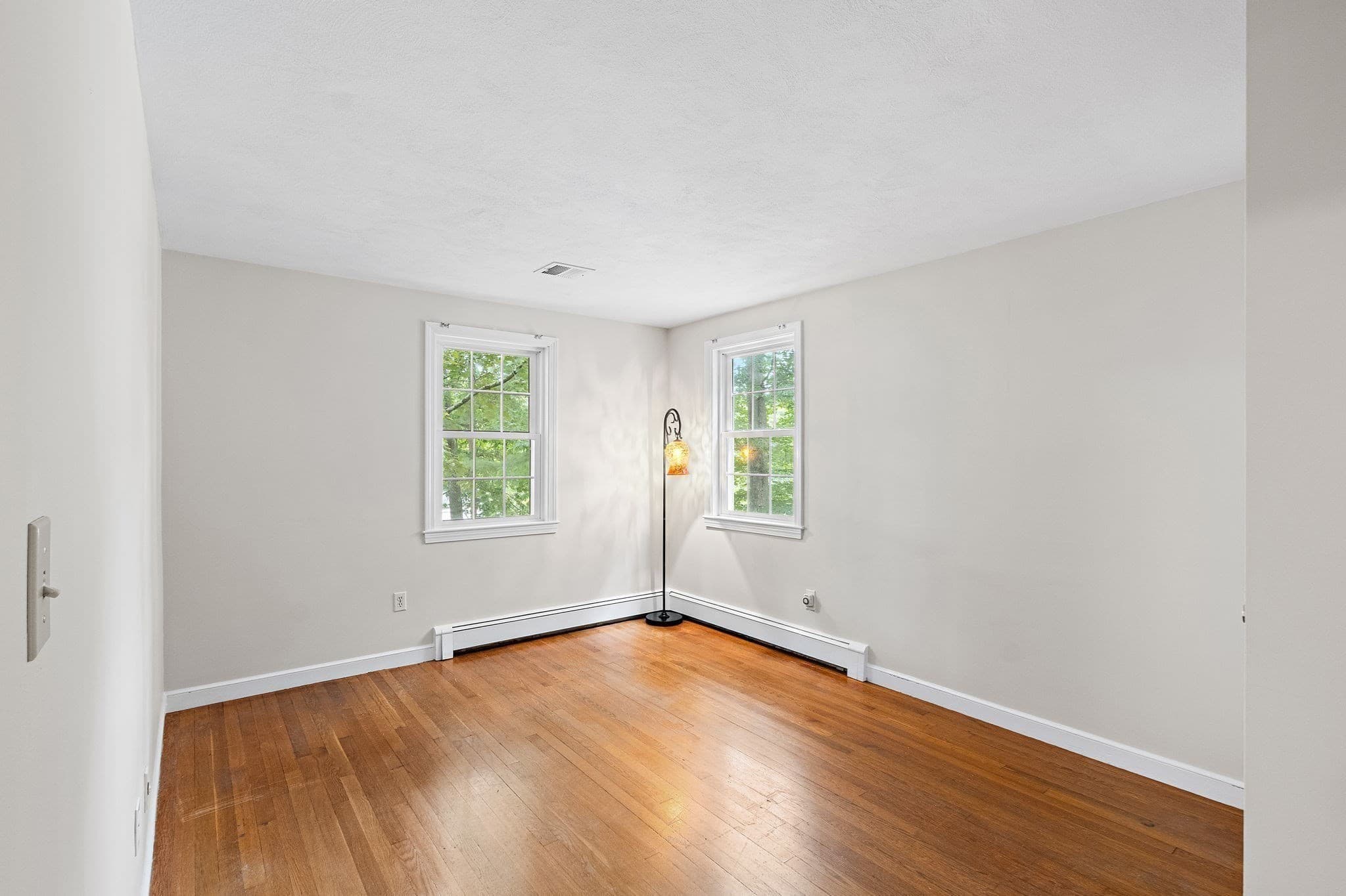 Single Family Residence at 141 Longhill Rd, Franklin MA 02038, Franklin, photo 29 of 42