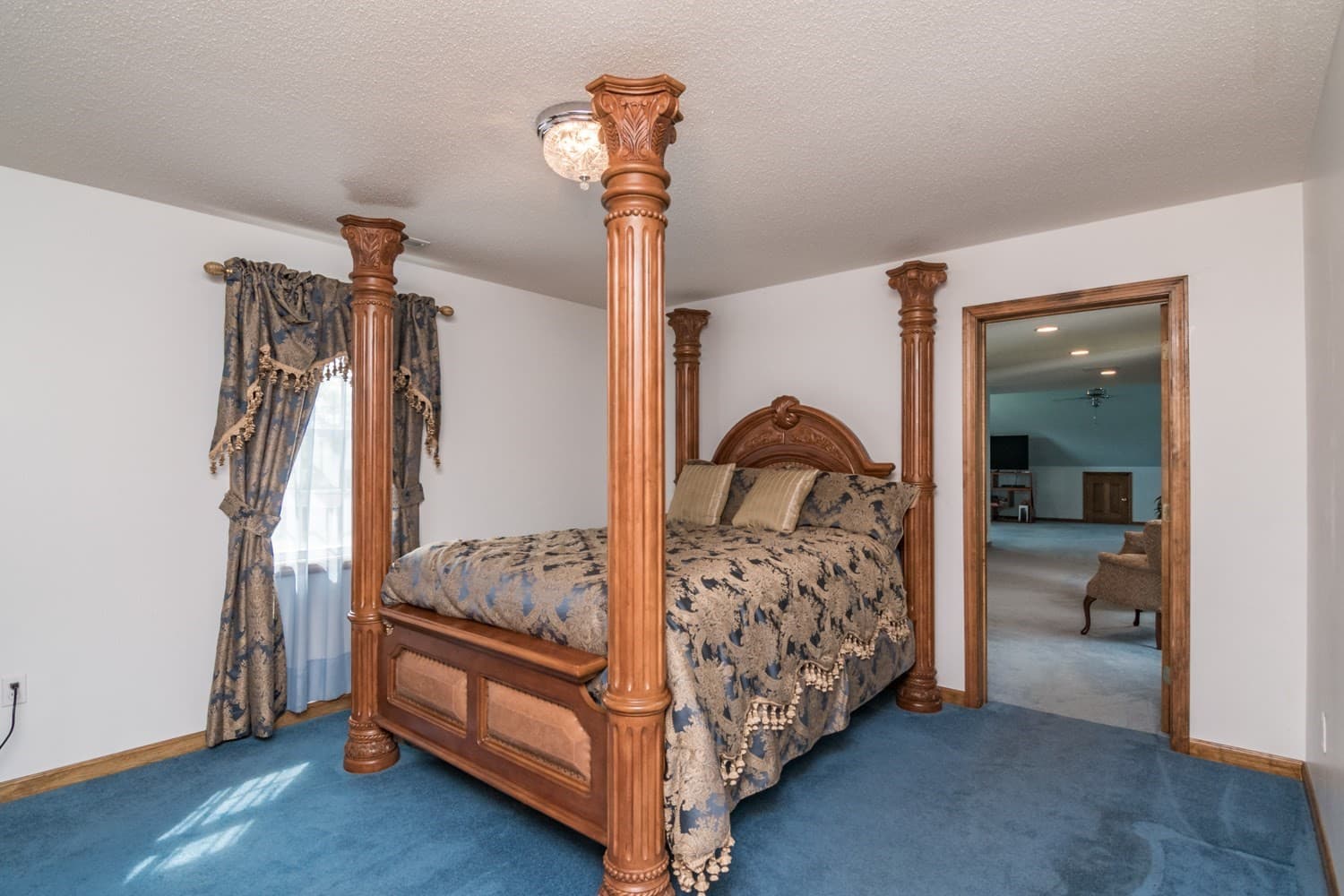 Single Family Residence at 671 South Washington Street, Belchertown MA 01007, Belchertown, photo 22 of 41