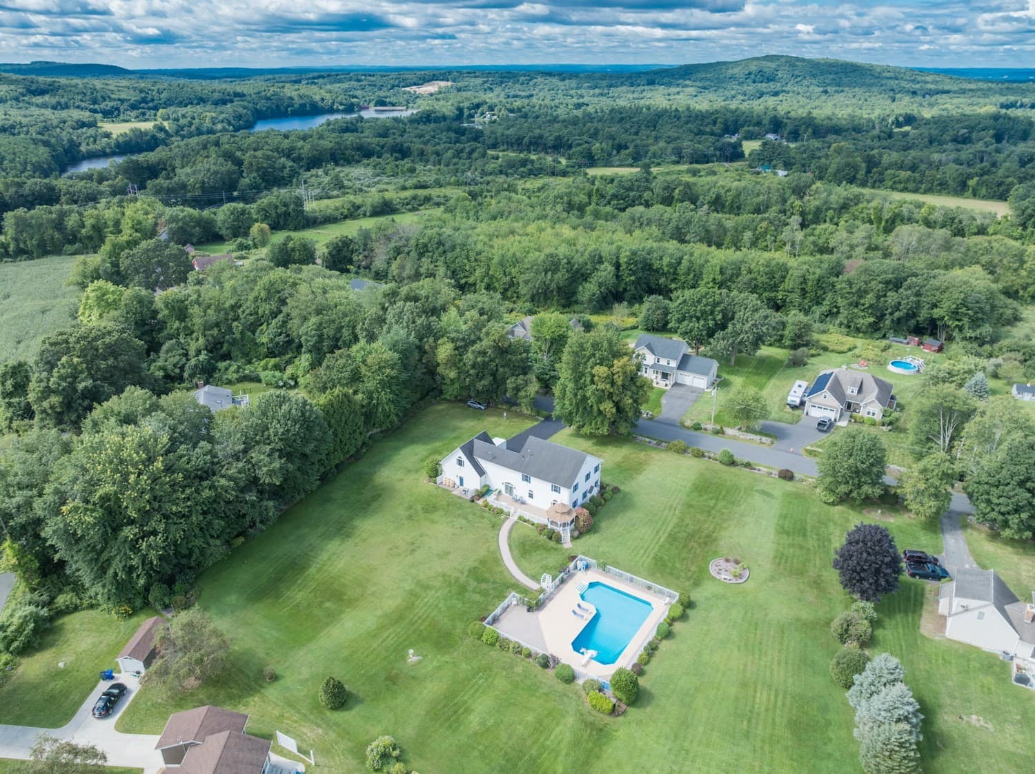 Single Family Residence at 671 South Washington Street, Belchertown MA 01007, Belchertown, photo 14 of 41