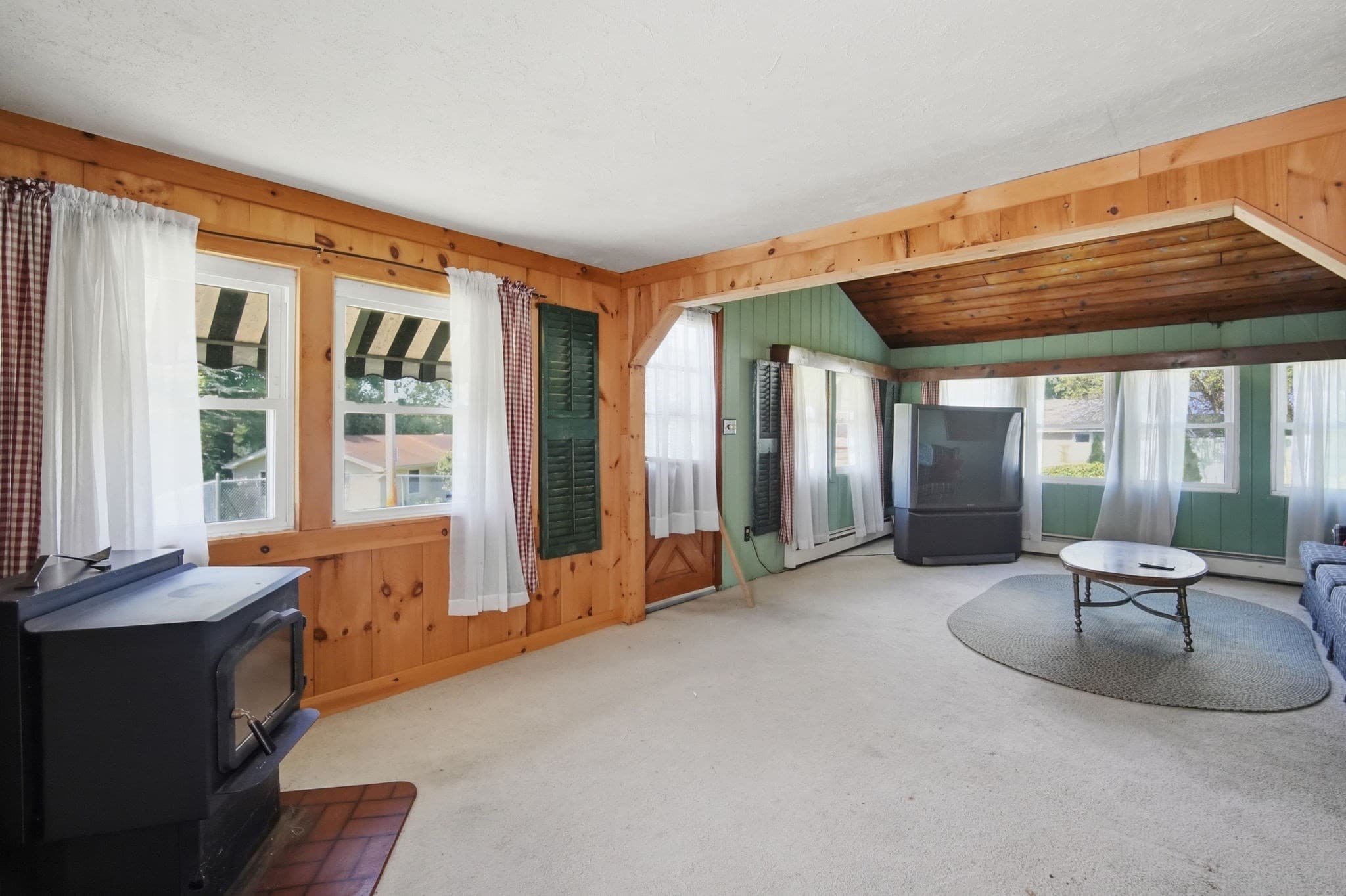 Single Family Residence at 83 Union Rd, Wales MA 01081, Wales, photo 5 of 35