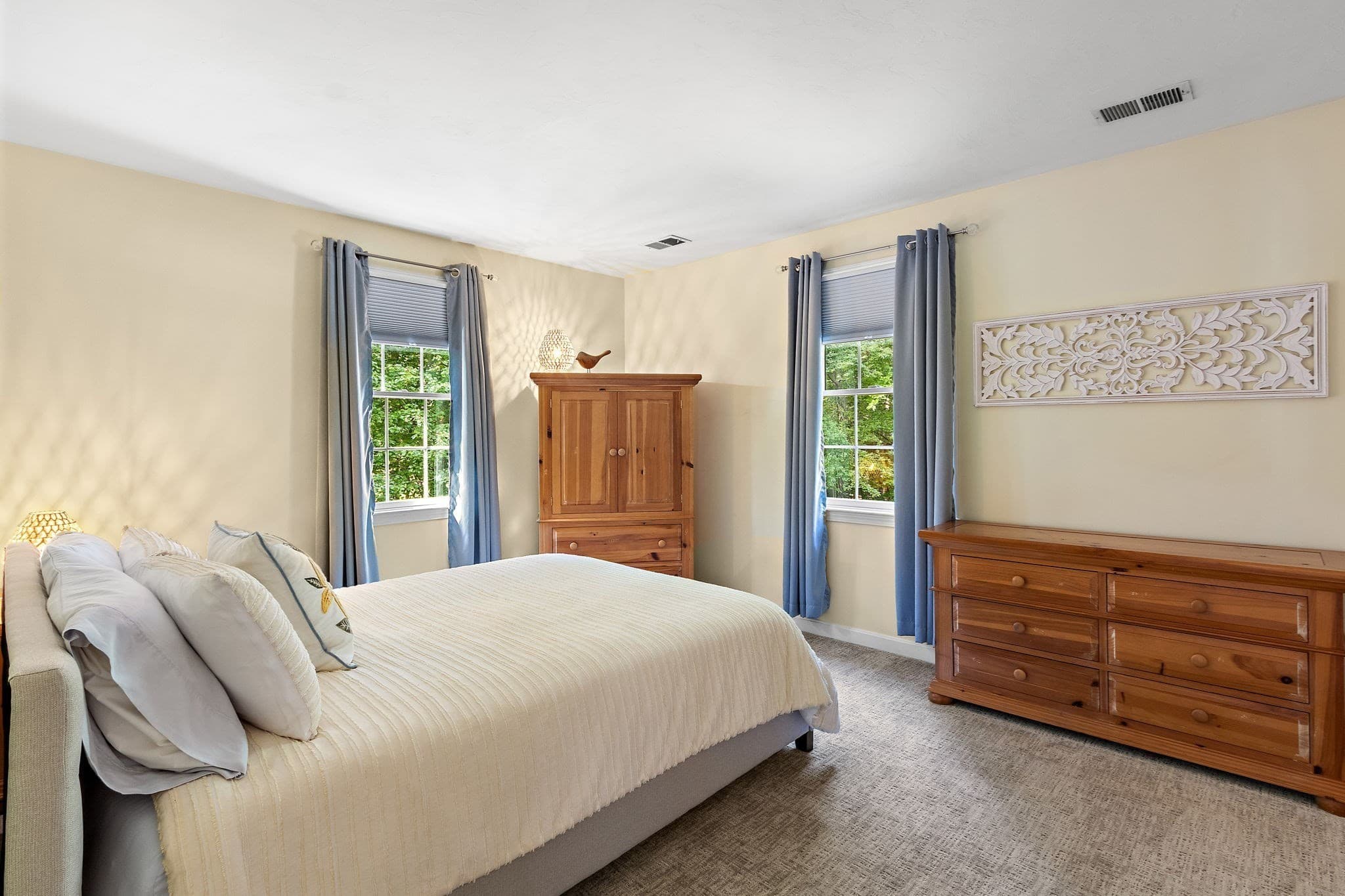 Single Family Residence at 9 Douglas Dr, Mansfield MA 02048, Mansfield, photo 27 of 42