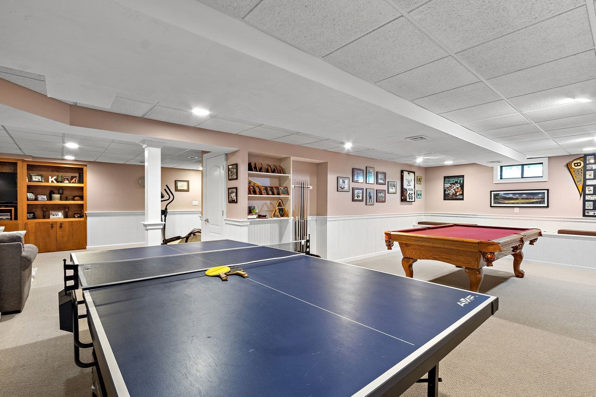 Single Family Residence at 9 Douglas Dr, Mansfield MA 02048, Mansfield, photo 32 of 42