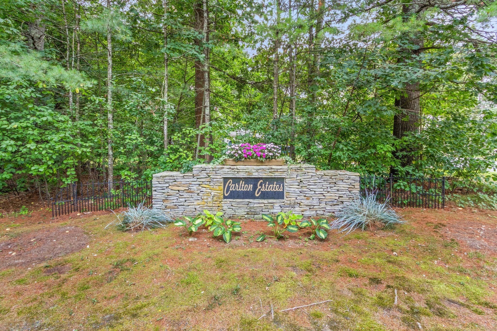 Single Family Residence at 9 Douglas Dr, Mansfield MA 02048, Mansfield, photo 41 of 42