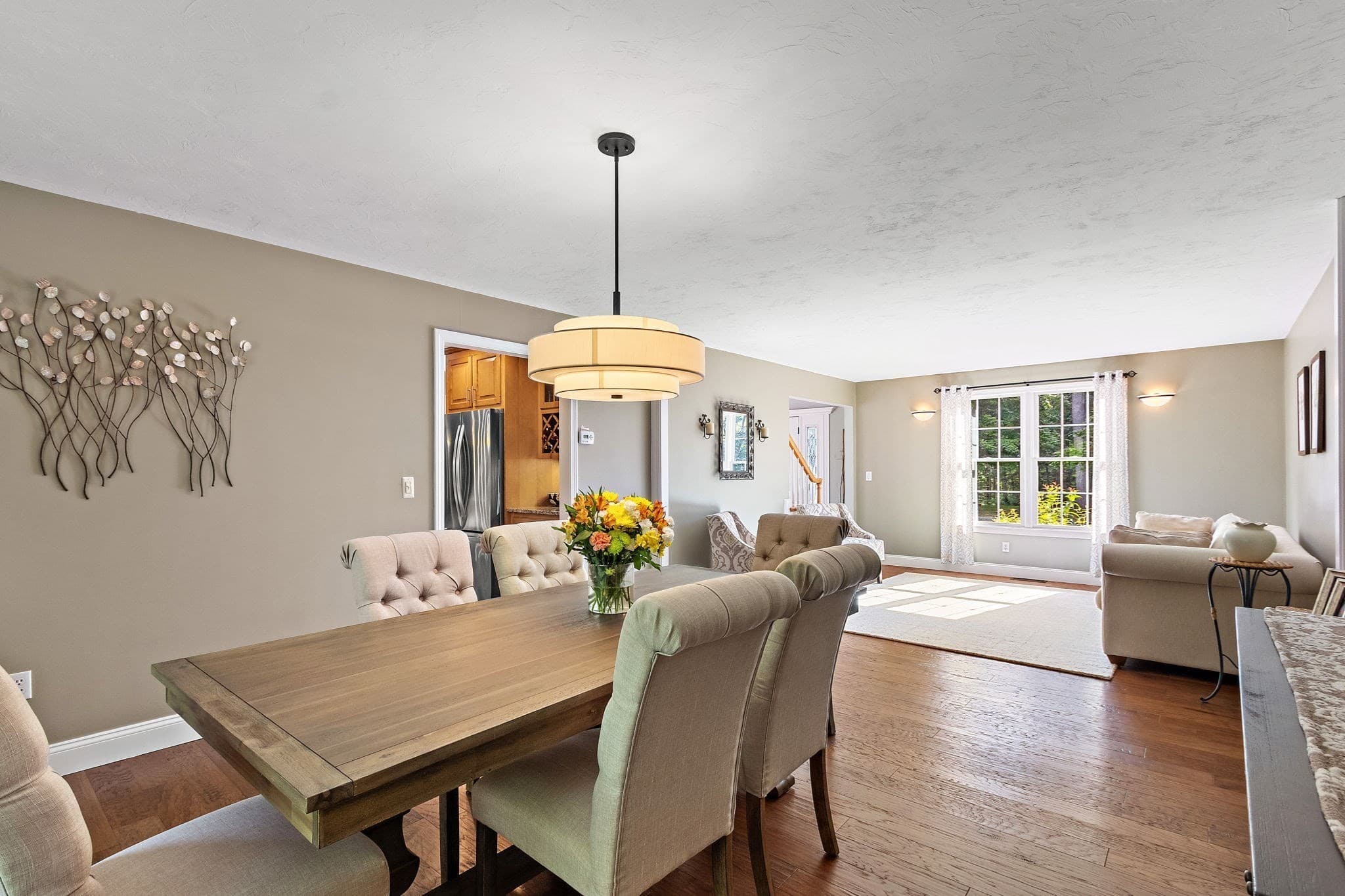 Single Family Residence at 9 Douglas Dr, Mansfield MA 02048, Mansfield, photo 8 of 42