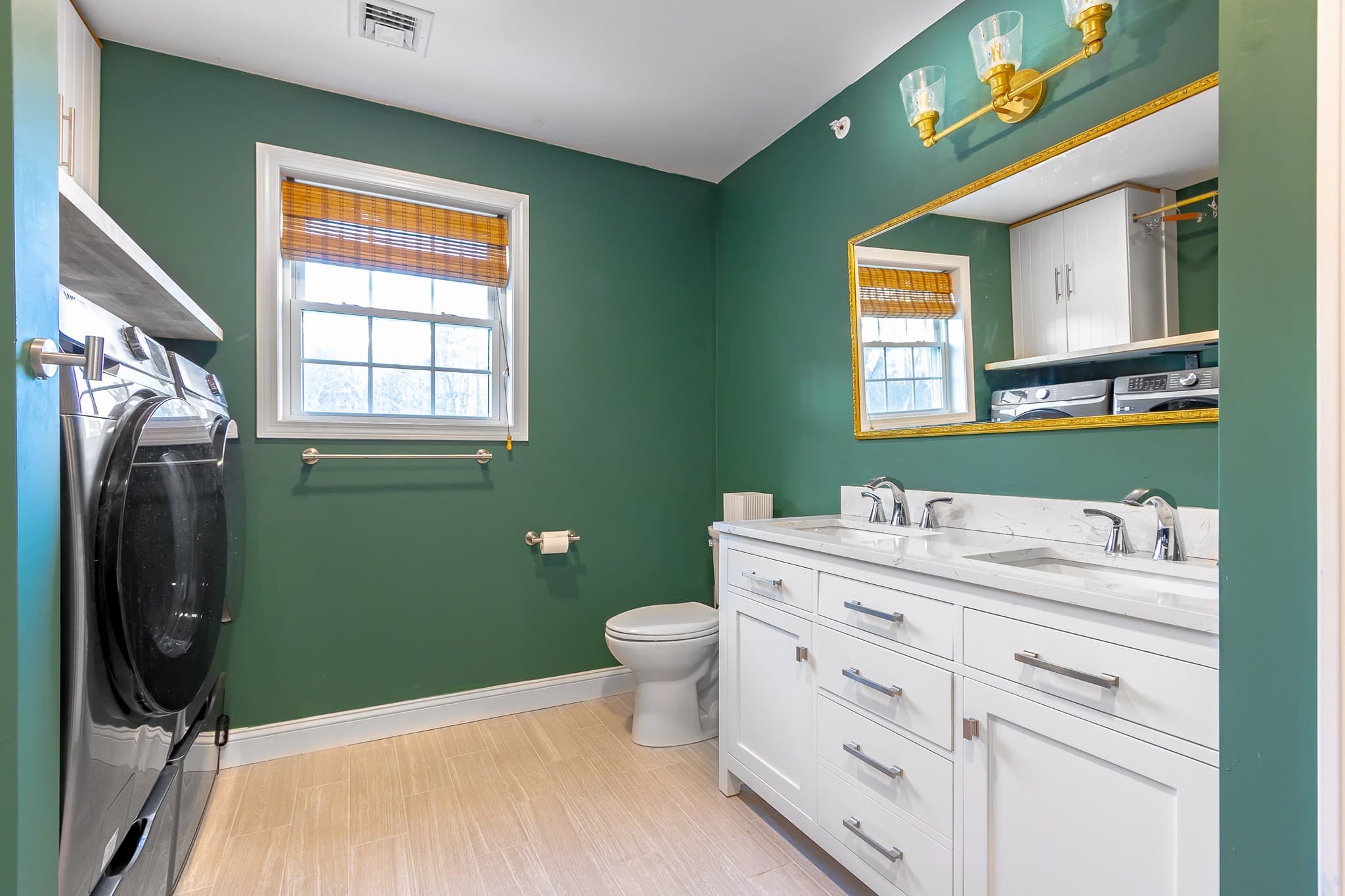Condominium at 1093 Main St # 4, Weymouth MA 02190, photo 12 of 34