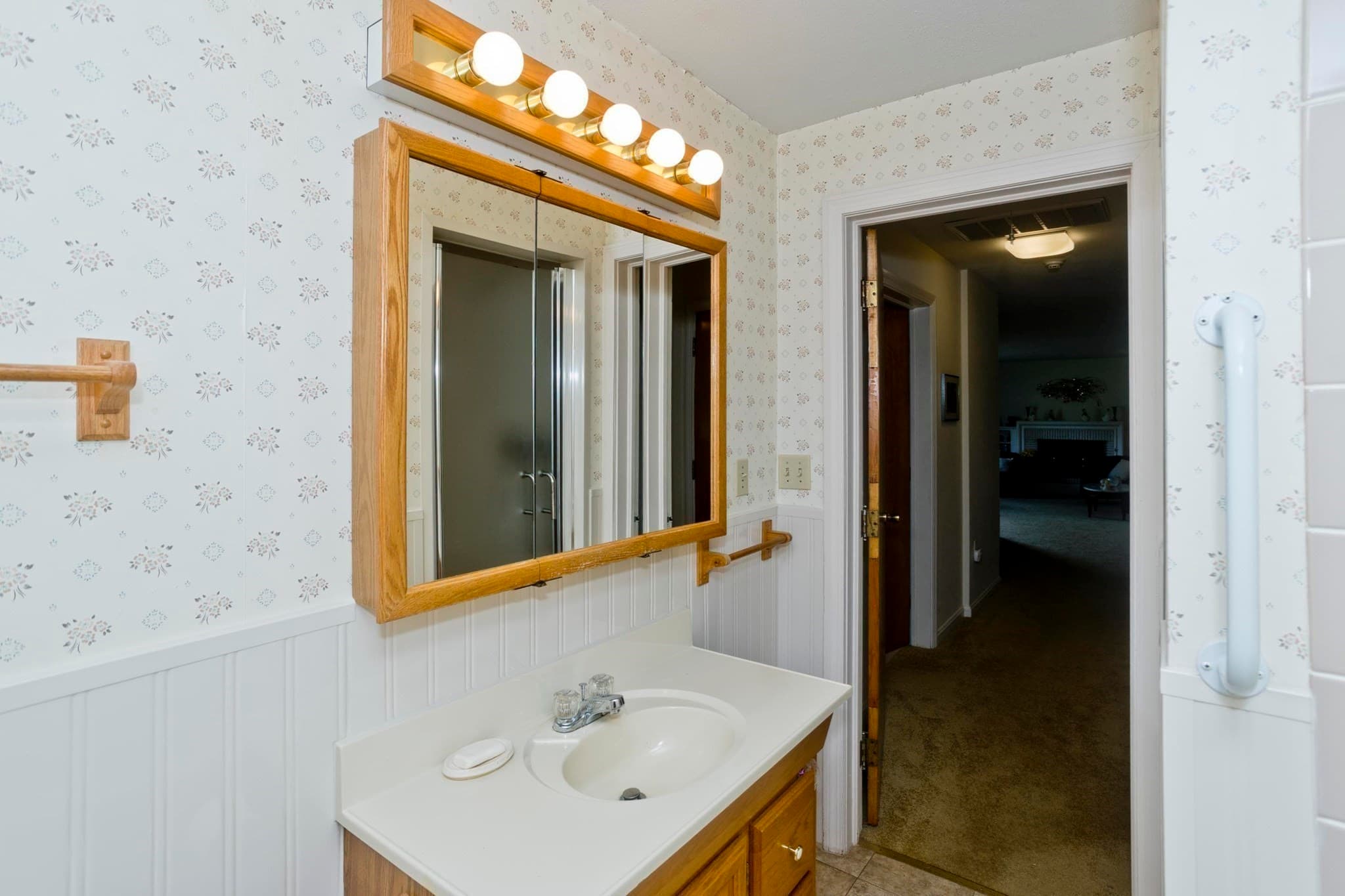 Single Family Residence at 34 Vadnais St, Holyoke MA 01040, Holyoke, photo 13 of 25