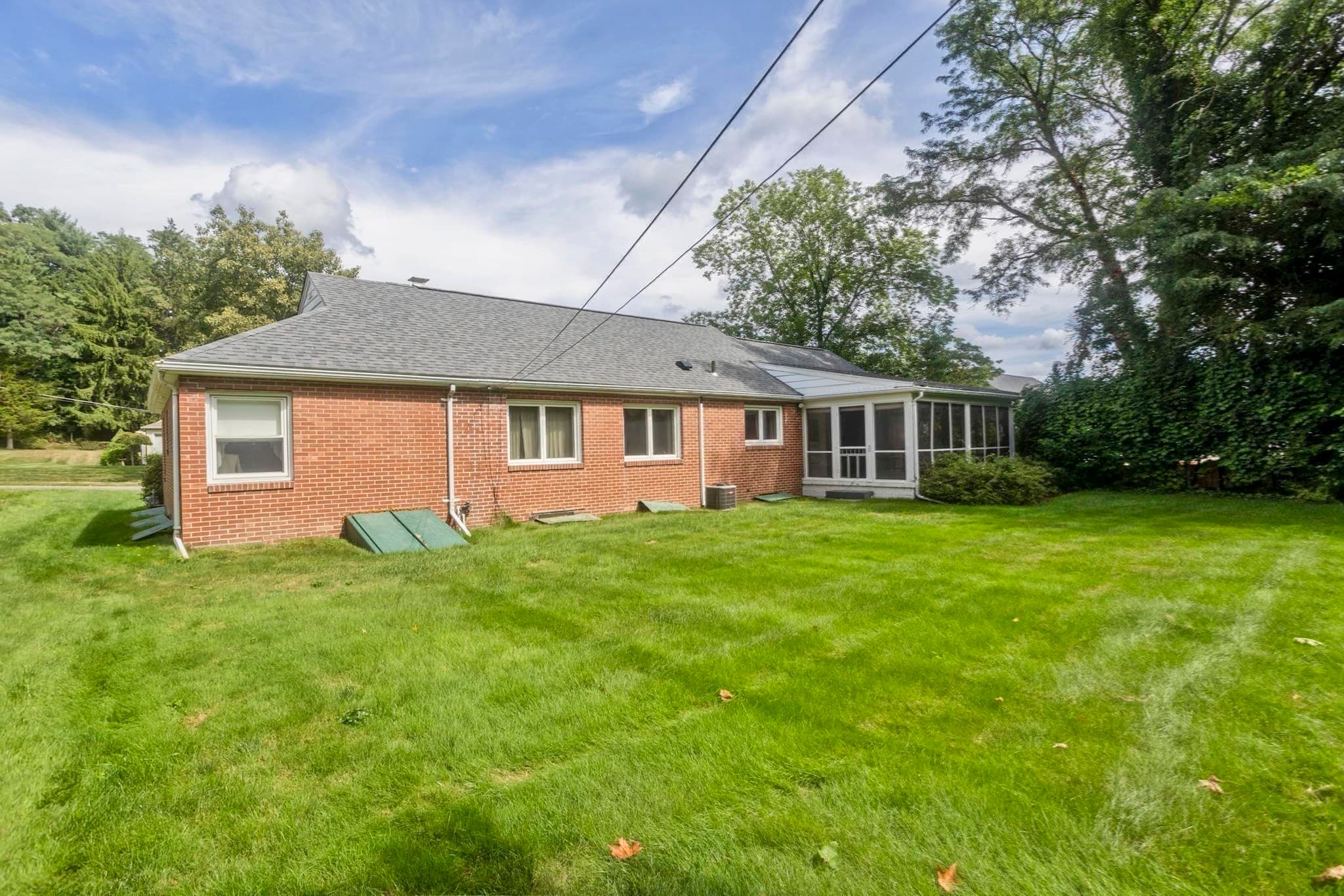 Single Family Residence at 34 Vadnais St, Holyoke MA 01040, Holyoke, photo 16 of 25