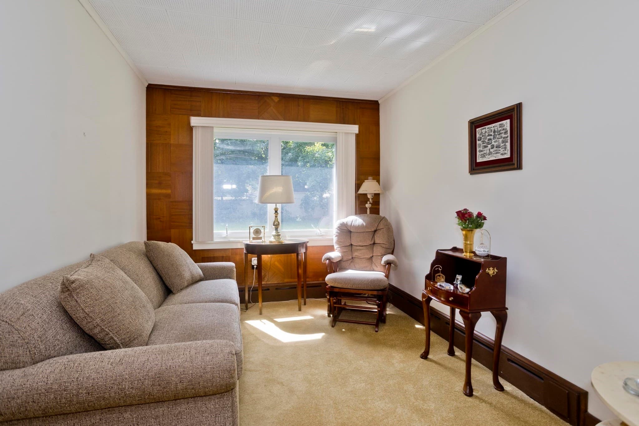 Single Family Residence at 34 Vadnais St, Holyoke MA 01040, Holyoke, photo 7 of 25
