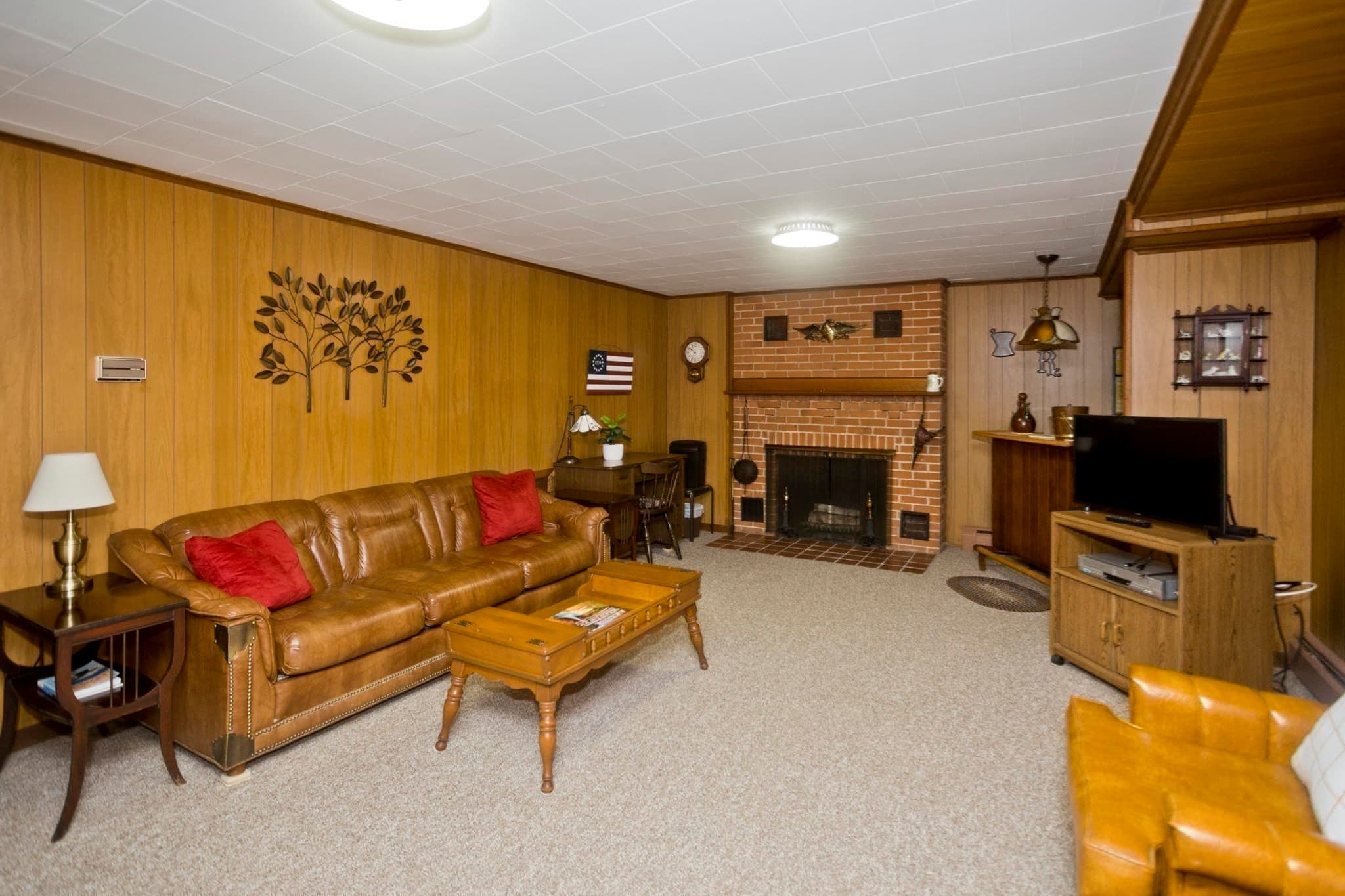 Single Family Residence at 34 Vadnais St, Holyoke MA 01040, Holyoke, photo 19 of 25