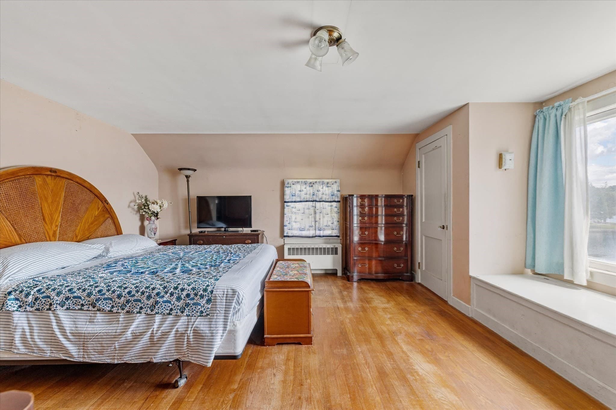 Single Family Residence at 42&0 Point Pleasant Rd, Webster MA 01570, Webster, photo 23 of 33