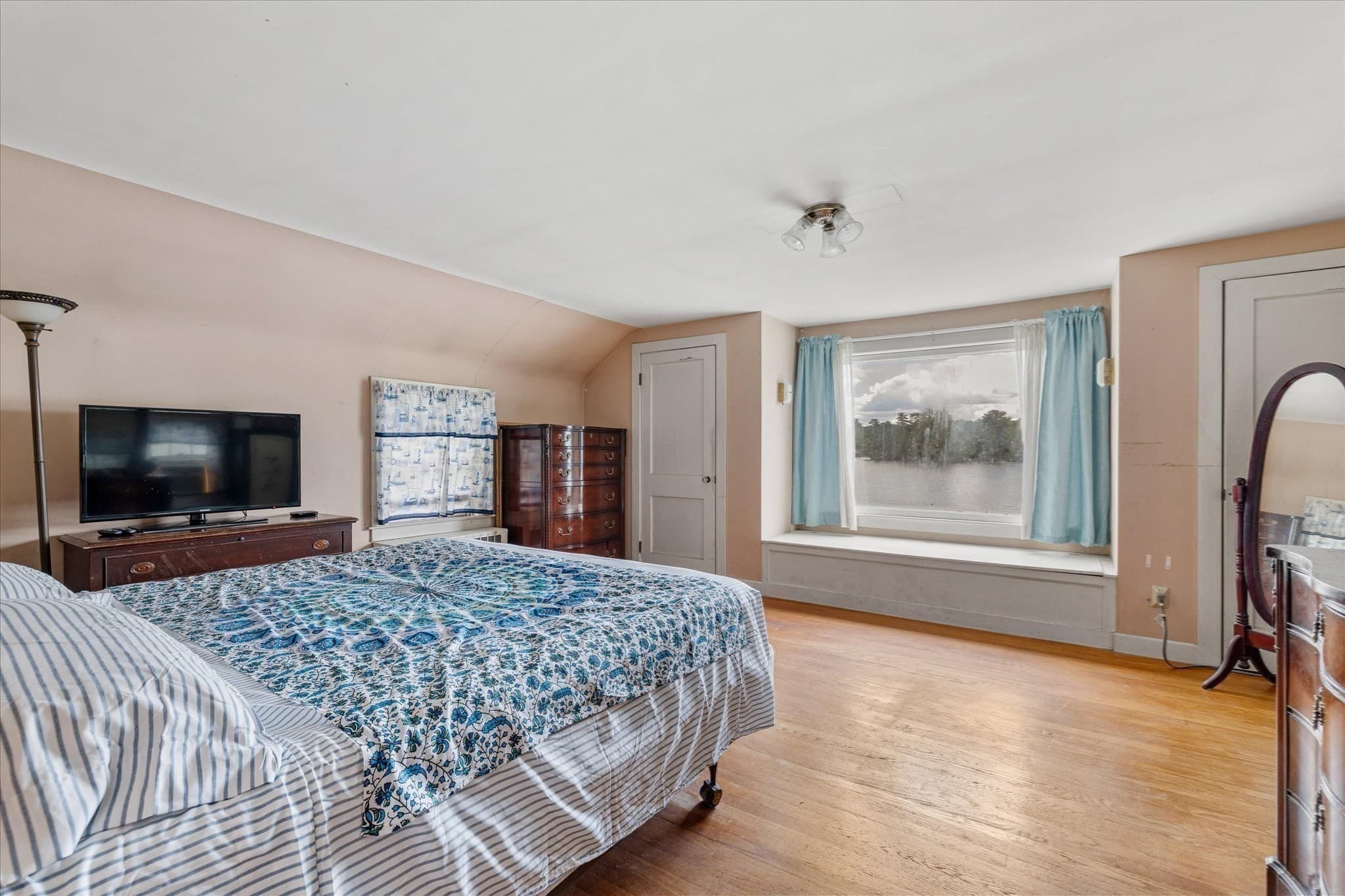 Single Family Residence at 42&0 Point Pleasant Rd, Webster MA 01570, Webster, photo 22 of 33