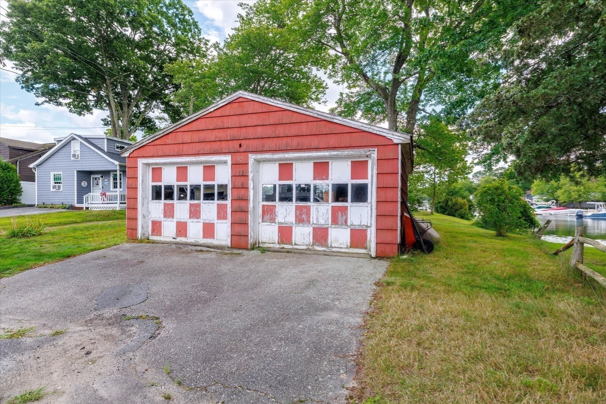 Single Family Residence at 42&0 Point Pleasant Rd, Webster MA 01570, Webster, photo 31 of 33