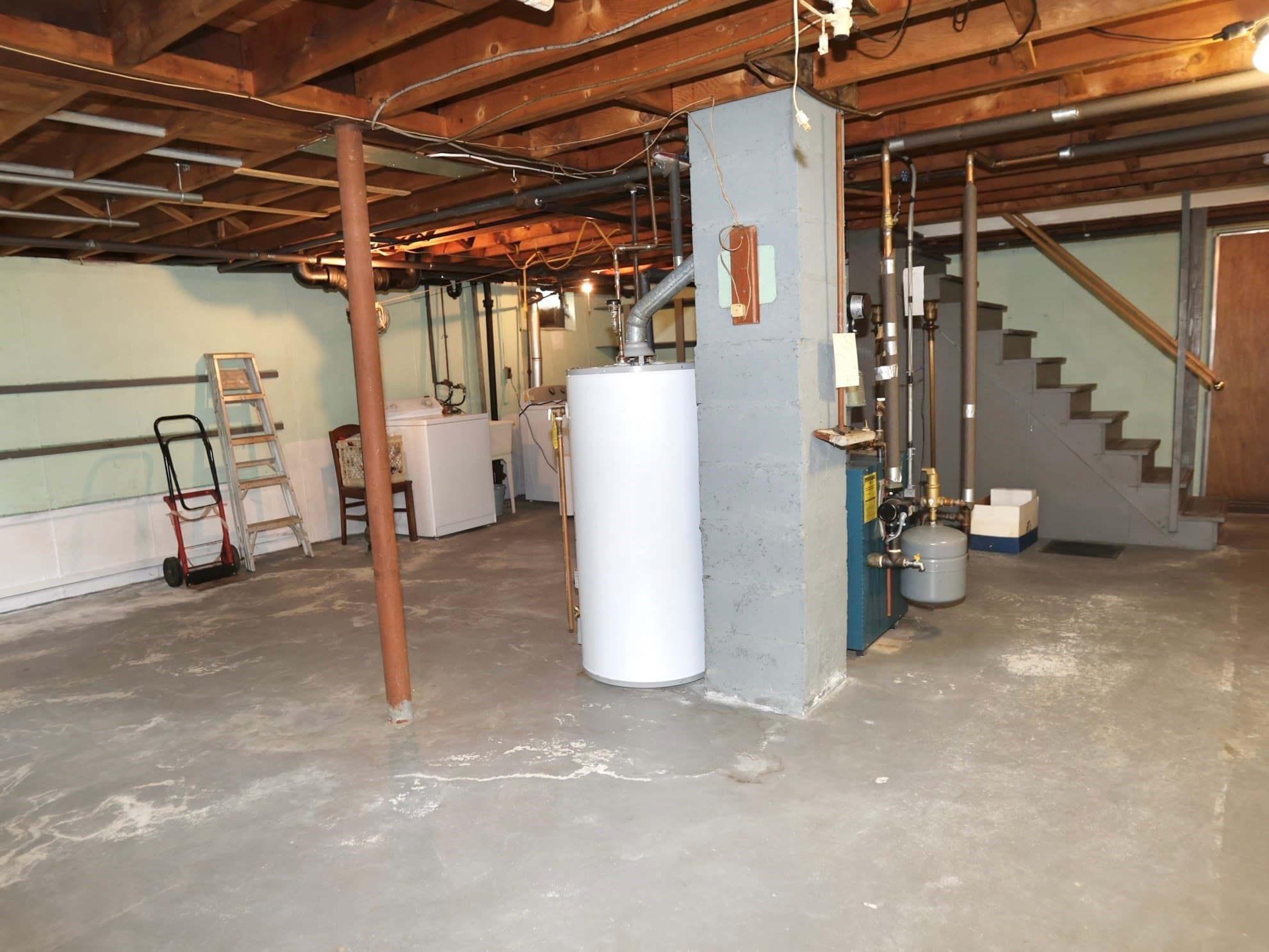 Single Family Residence at 36 Revere St, Worcester MA 01604, Worcester, photo 14 of 16