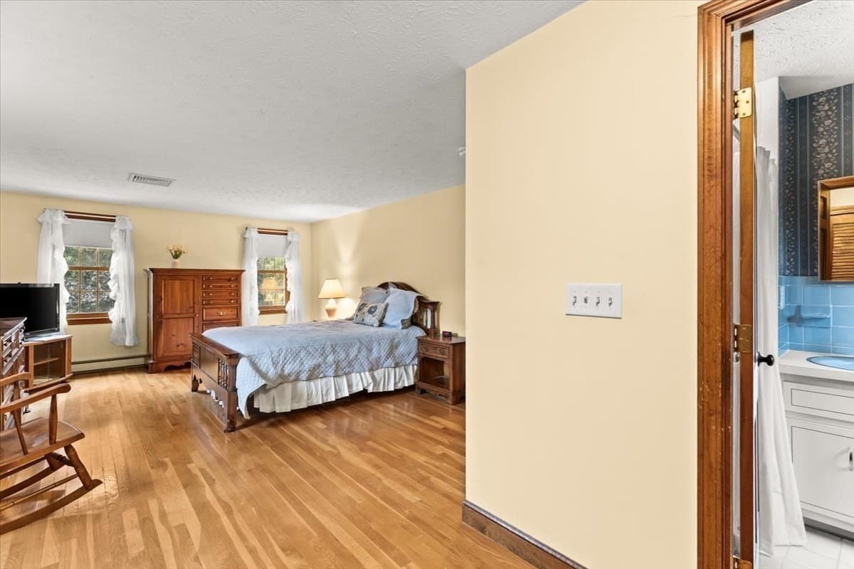 Single Family Residence at 435 Highland Street, East Bridgewater MA 02333, East Bridgewater, photo 27 of 42