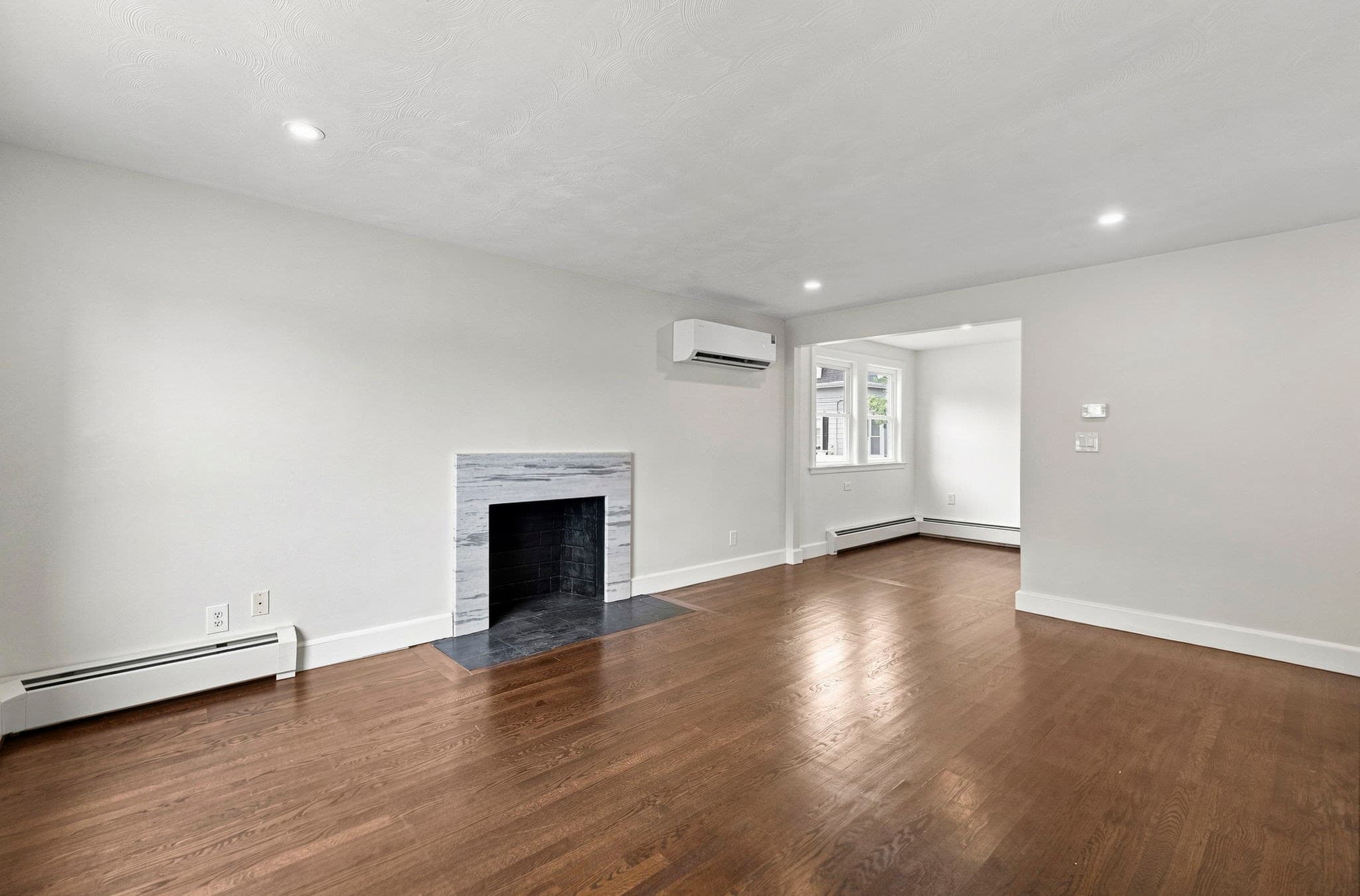 Single Family Residence at 7 Franklin St, Boston MA 02136, photo 7 of 33