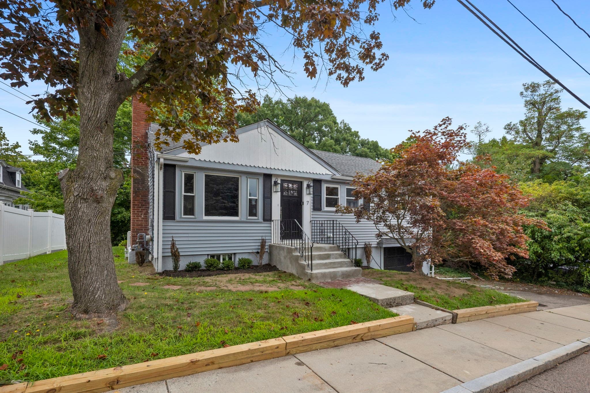 Single Family Residence at 7 Franklin St, Boston MA 02136, photo 3 of 33