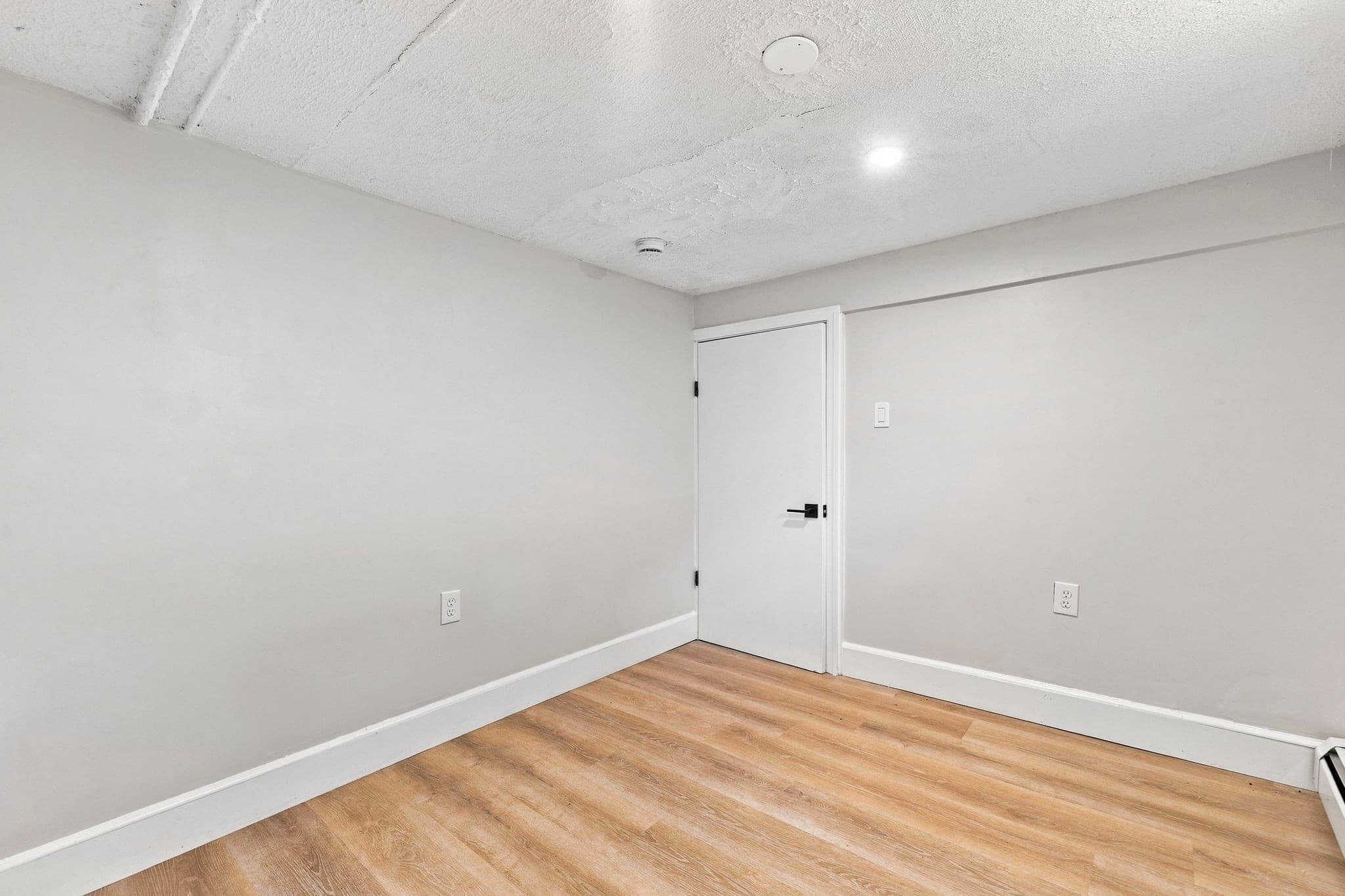 Single Family Residence at 7 Franklin St, Boston MA 02136, photo 32 of 33