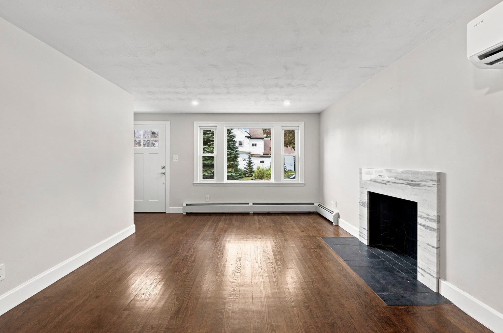 Single Family Residence at 7 Franklin St, Boston MA 02136, photo 11 of 33