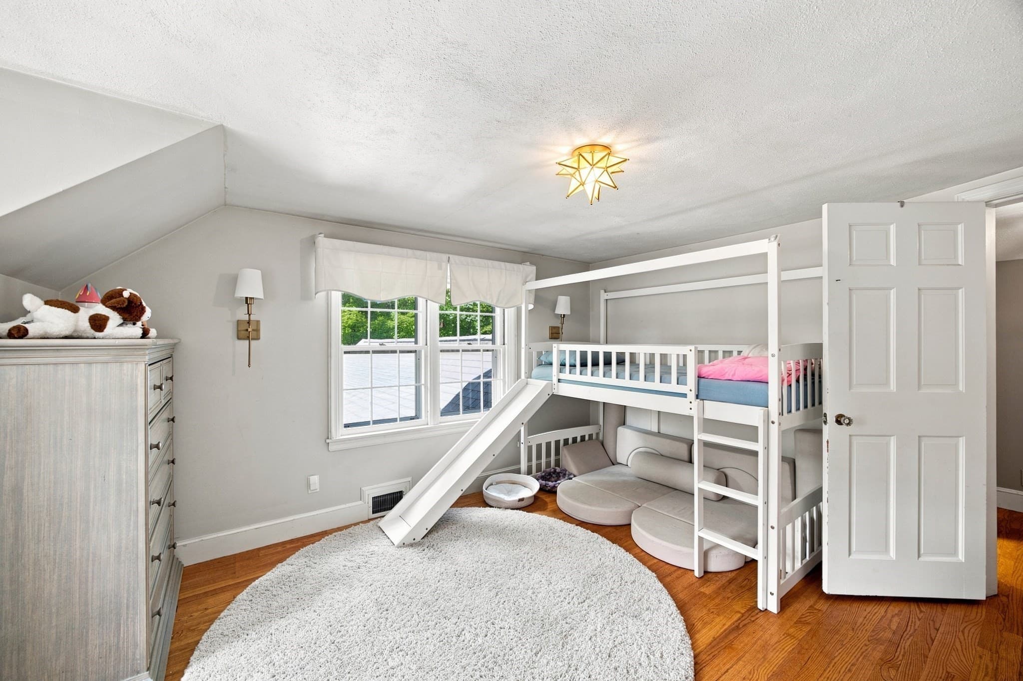 Single Family Residence at 208 Main Street, Wilbraham MA 01095, Wilbraham, photo 20 of 41