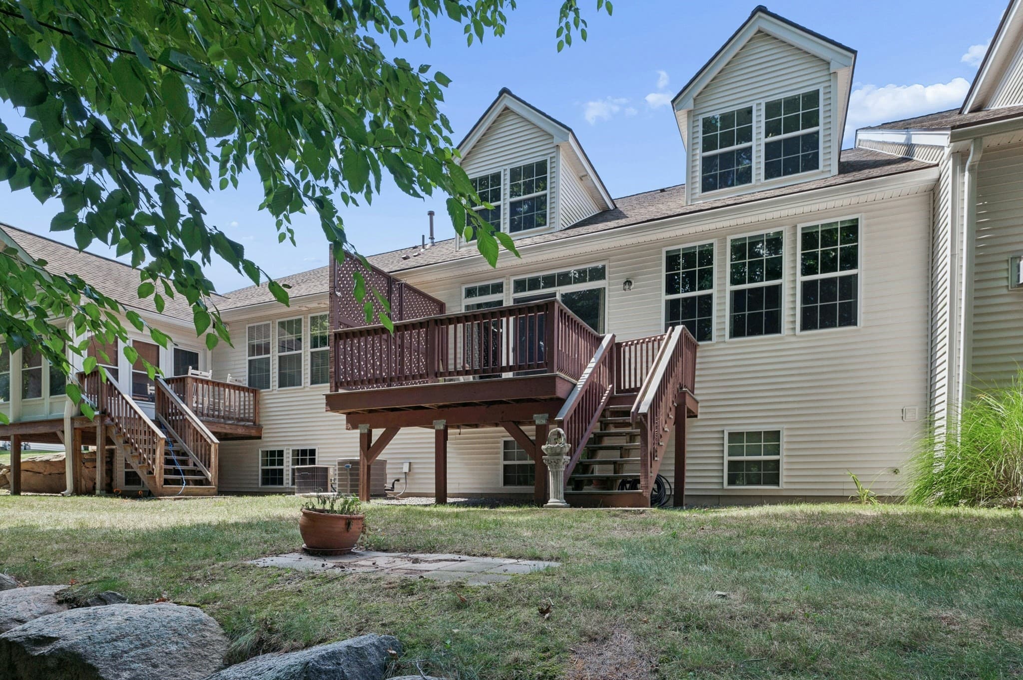 Condominium at 126 Clubhouse Lane # 126, Northbridge MA 01534, Northbridge, photo 29 of 40