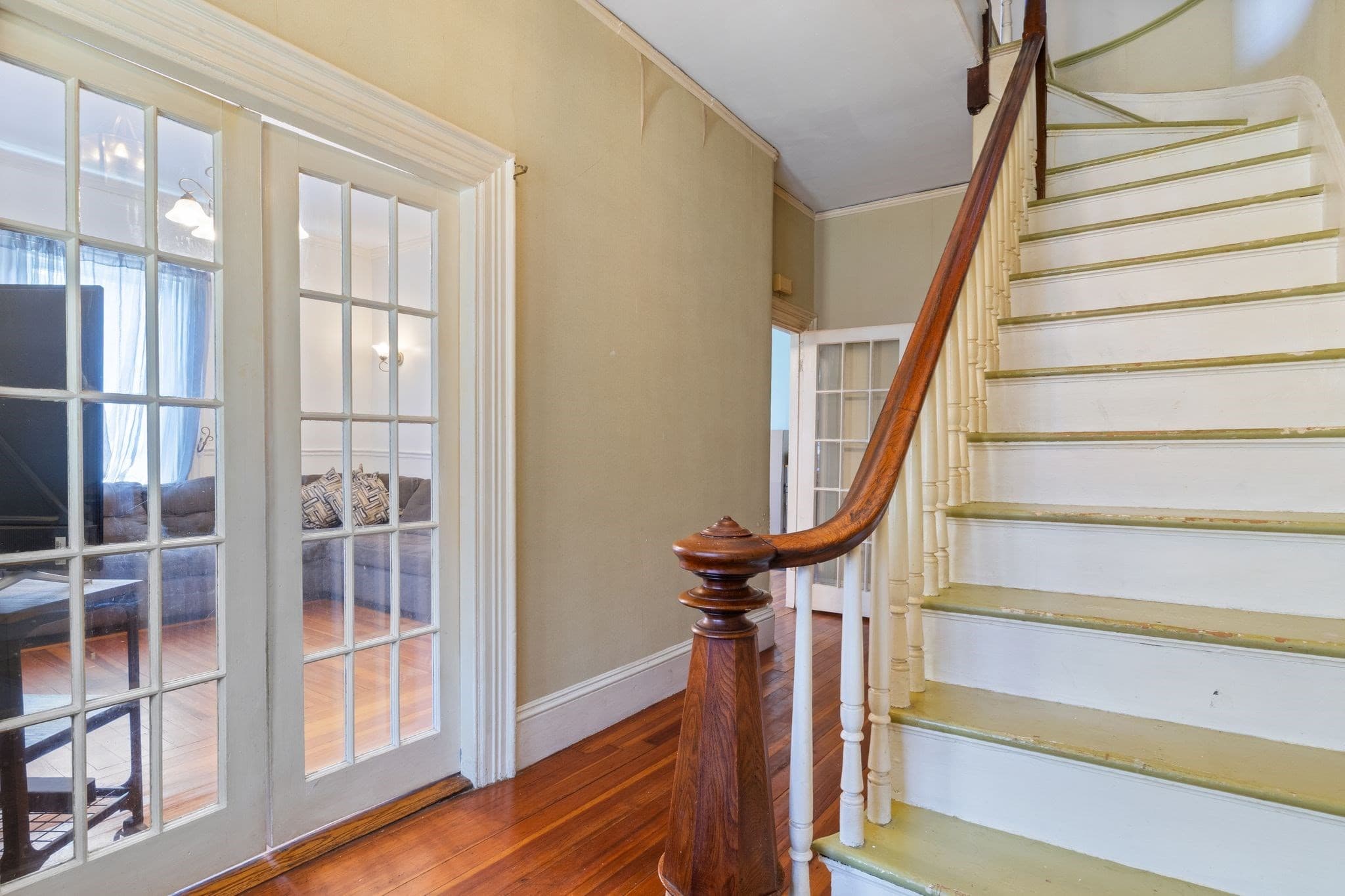 Single Family Residence at 22 Porter St, Lynn MA 01902, Lynn, photo 2 of 24