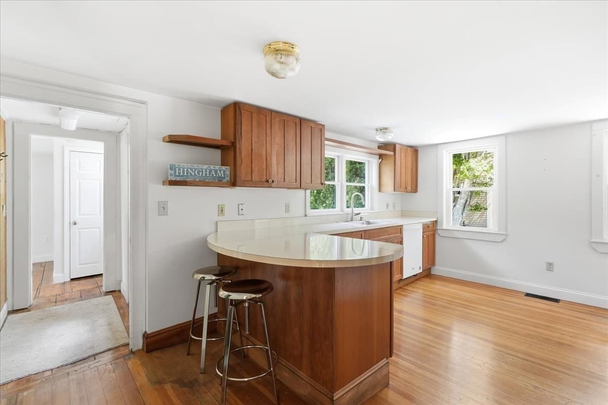 Single Family Residence at 194-196 Hersey St, Hingham MA 02043, Hingham, photo 23 of 37