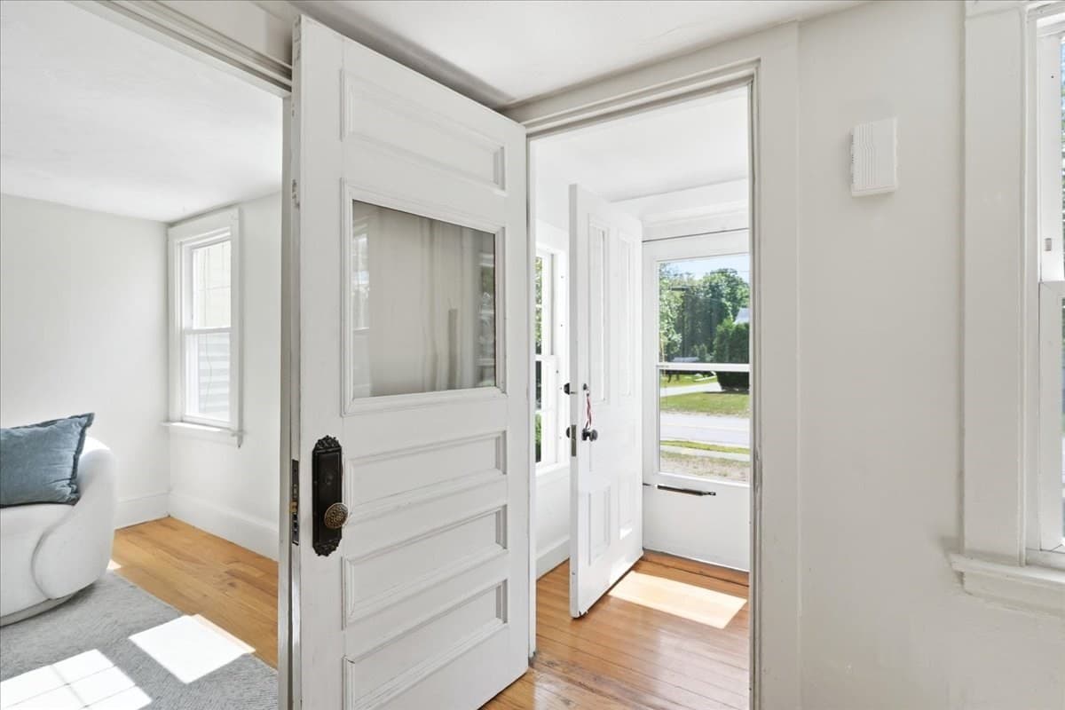 Single Family Residence at 194-196 Hersey St, Hingham MA 02043, Hingham, photo 2 of 37