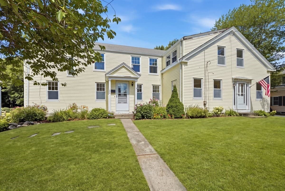 194-196 Hersey St, Hingham MA 02043